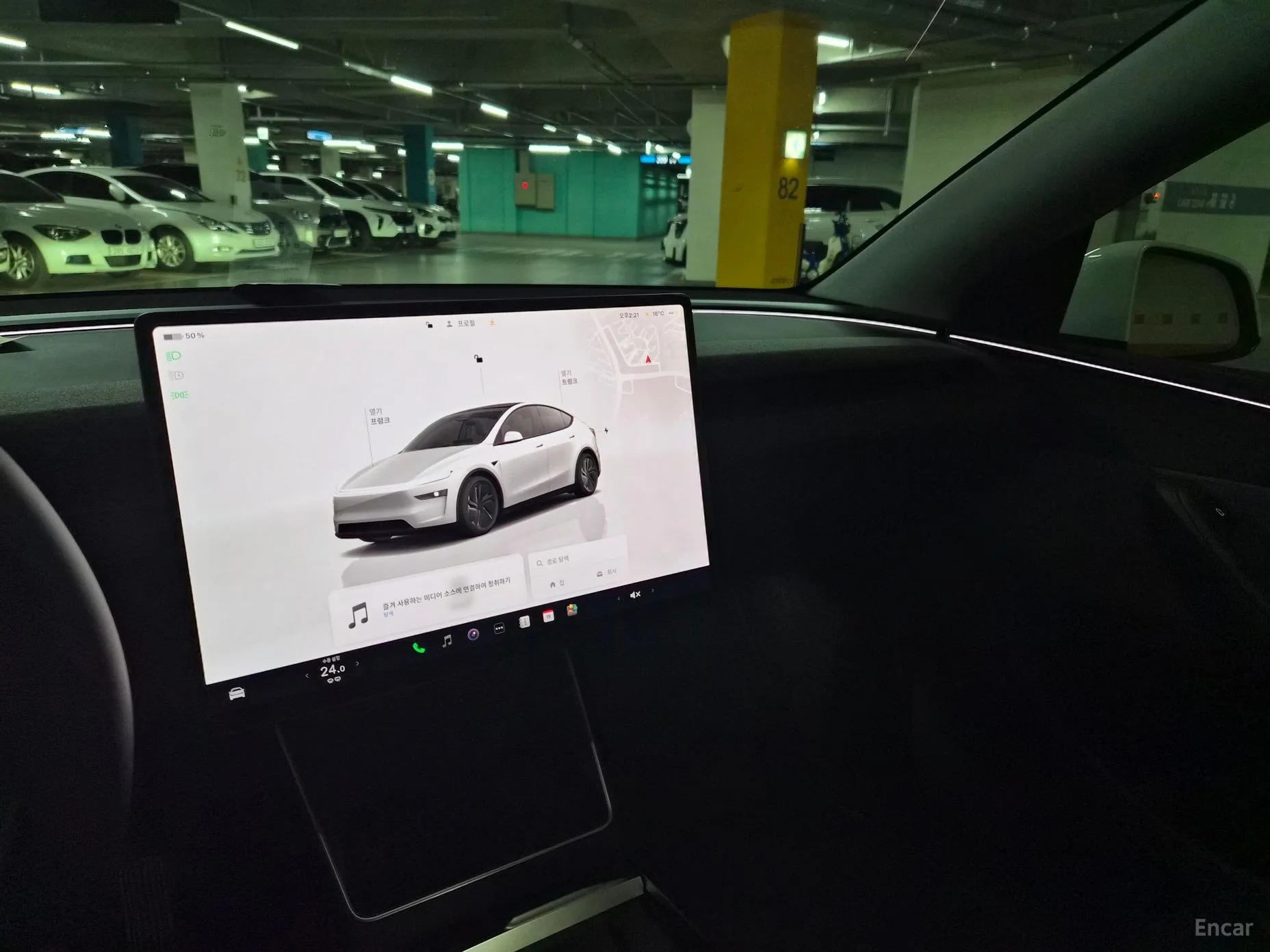 Tesla Model Y превью 10