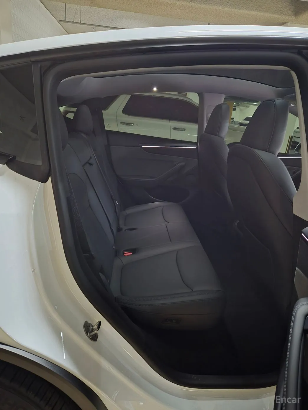 Tesla Model Y превью 8