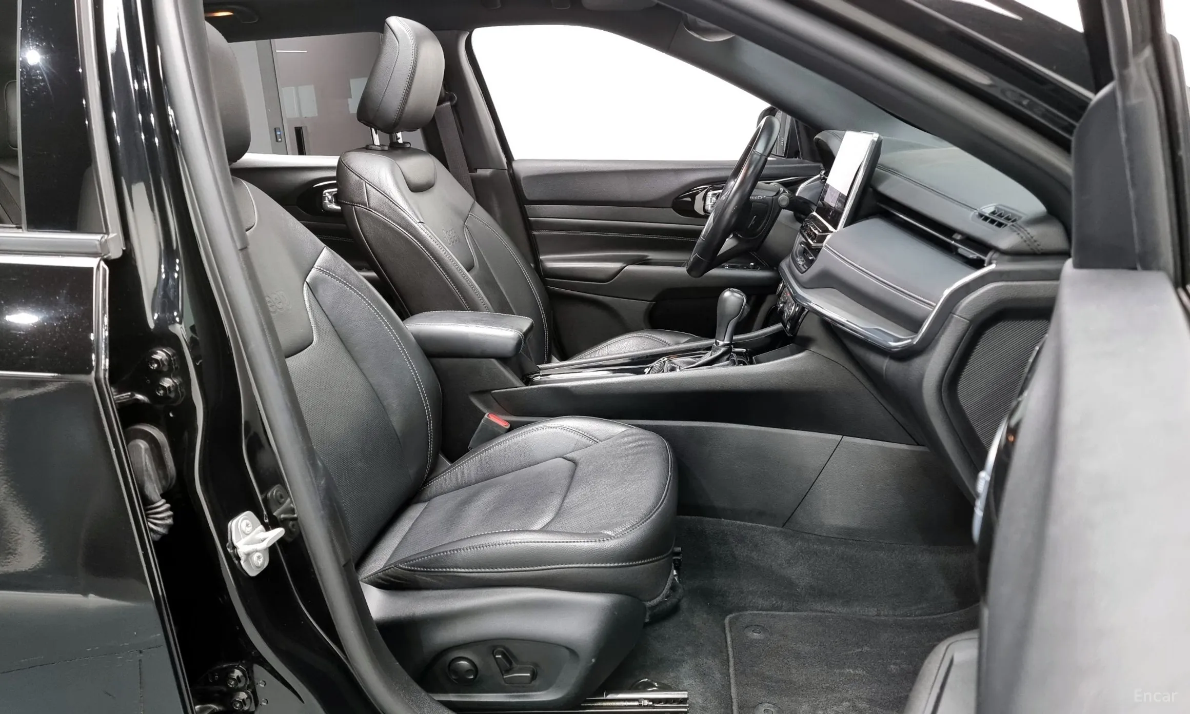 Jeep Compass 2nd Generation превью 11