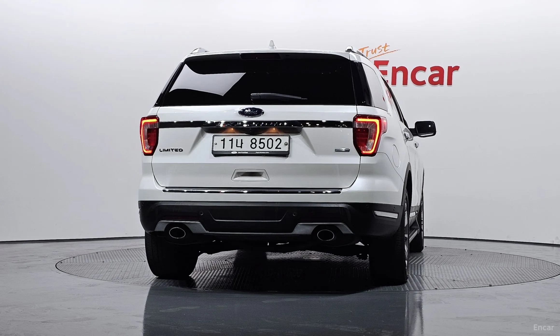 Ford Explorer превью 4