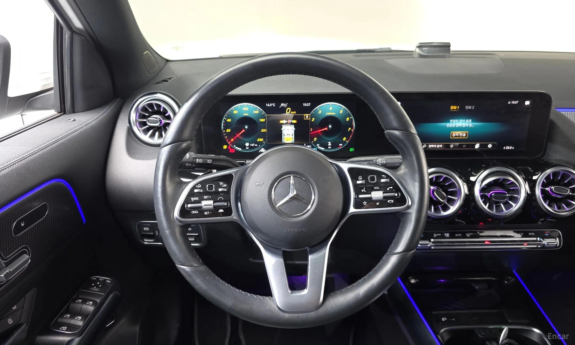 Mercedes Benz GLA-Class H247 превью 13