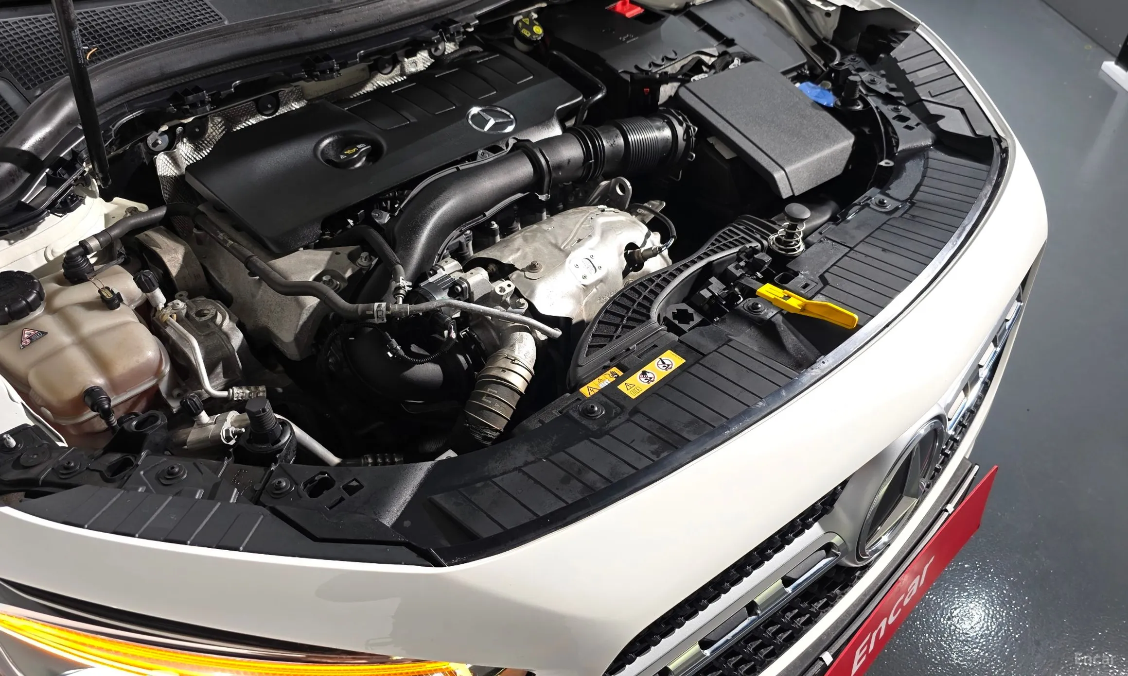 Mercedes Benz GLA-Class H247 превью 6