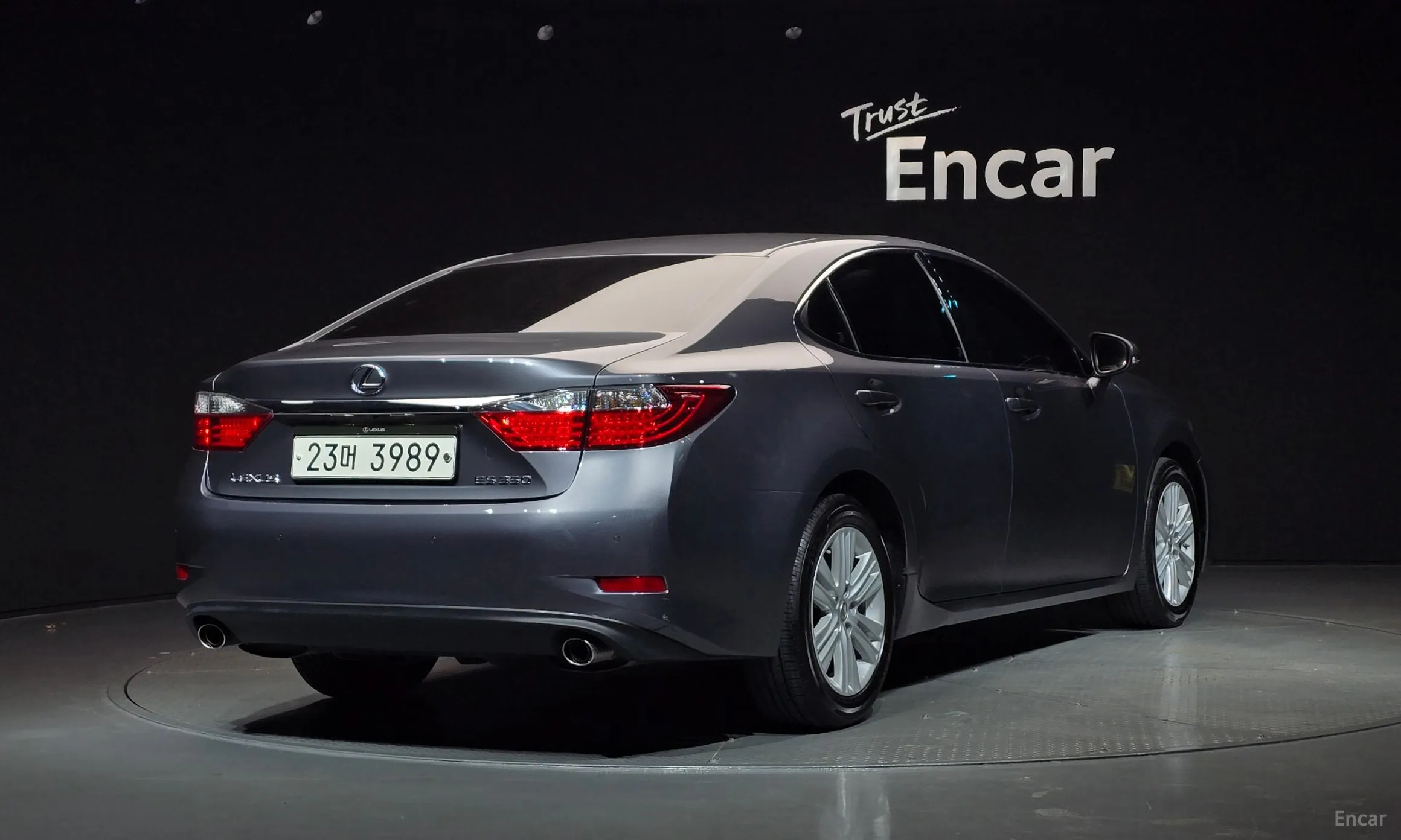 Lexus New ES350