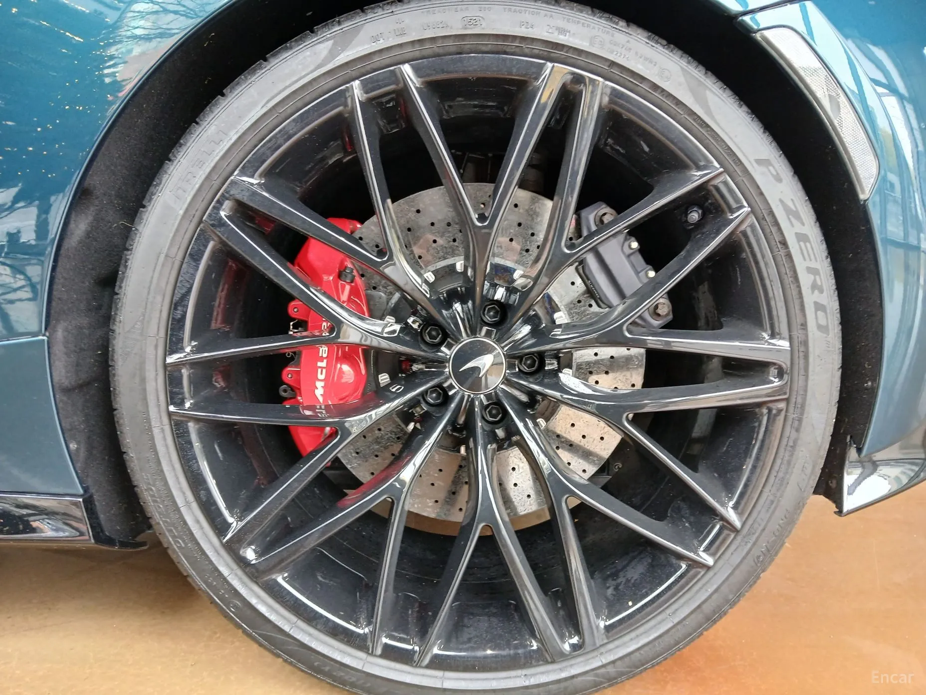 McLaren GT превью 19