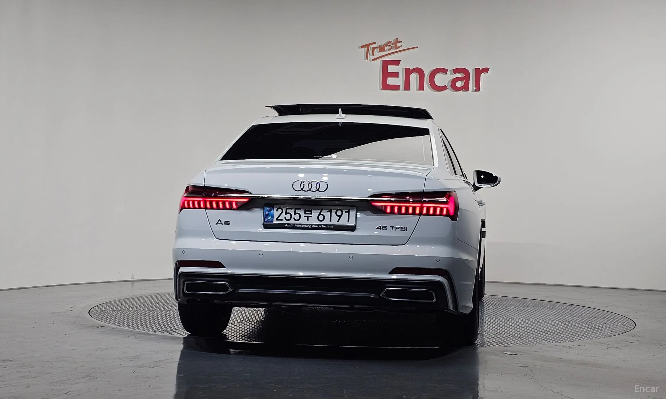 Audi A6 (C8) превью 4