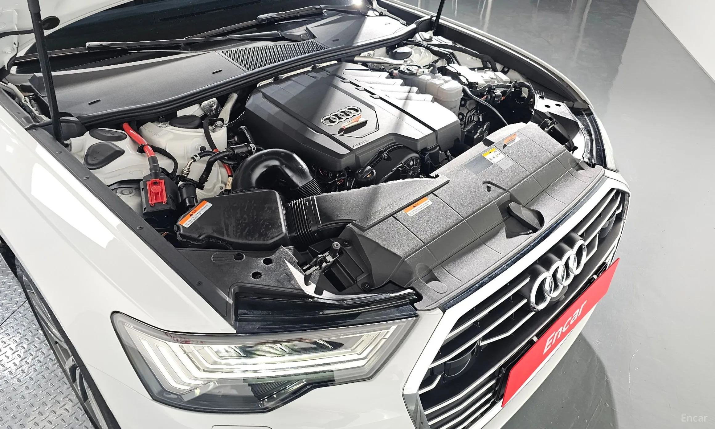 Audi A6 (C8) превью 6