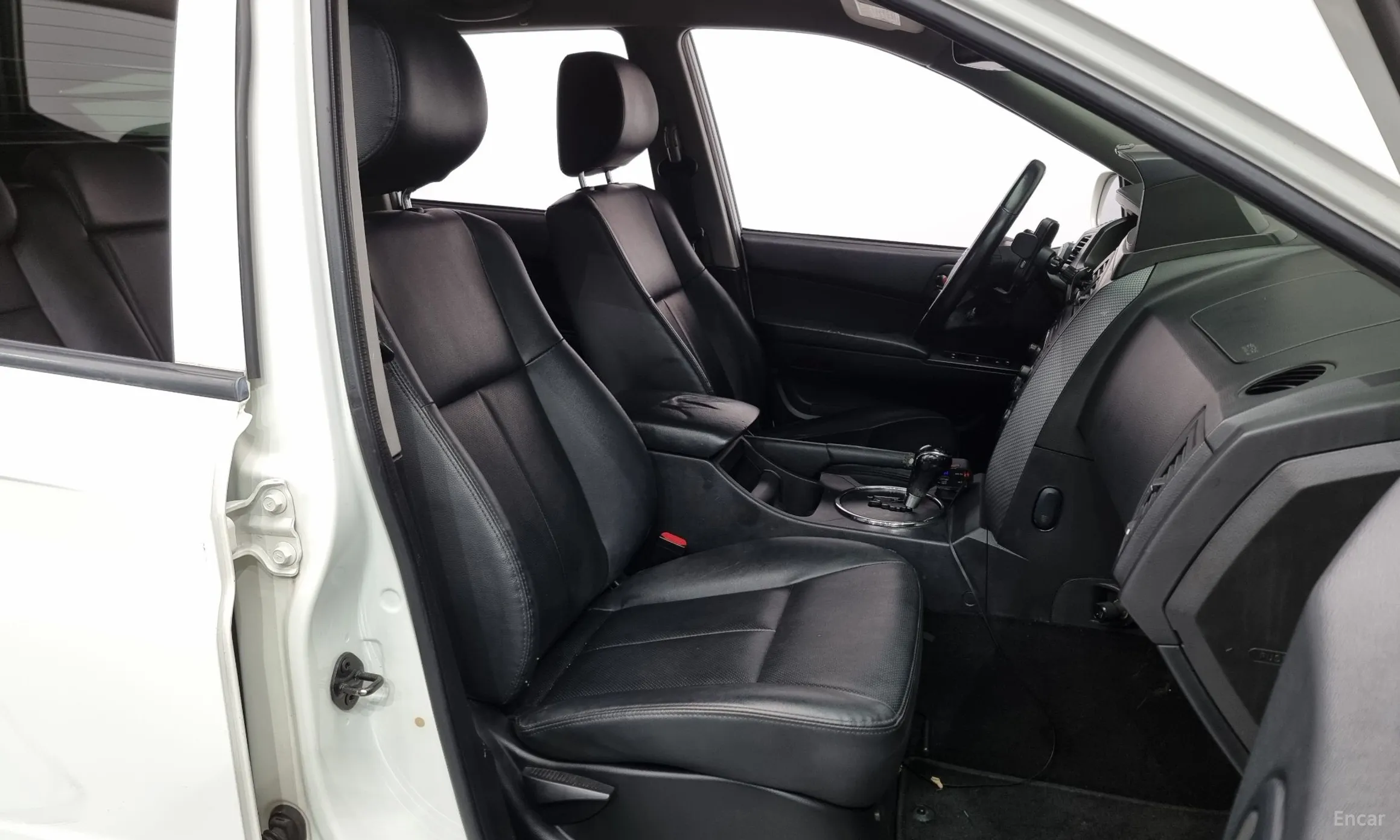 KG Mobility (SsangYong) Korando Sports превью 10