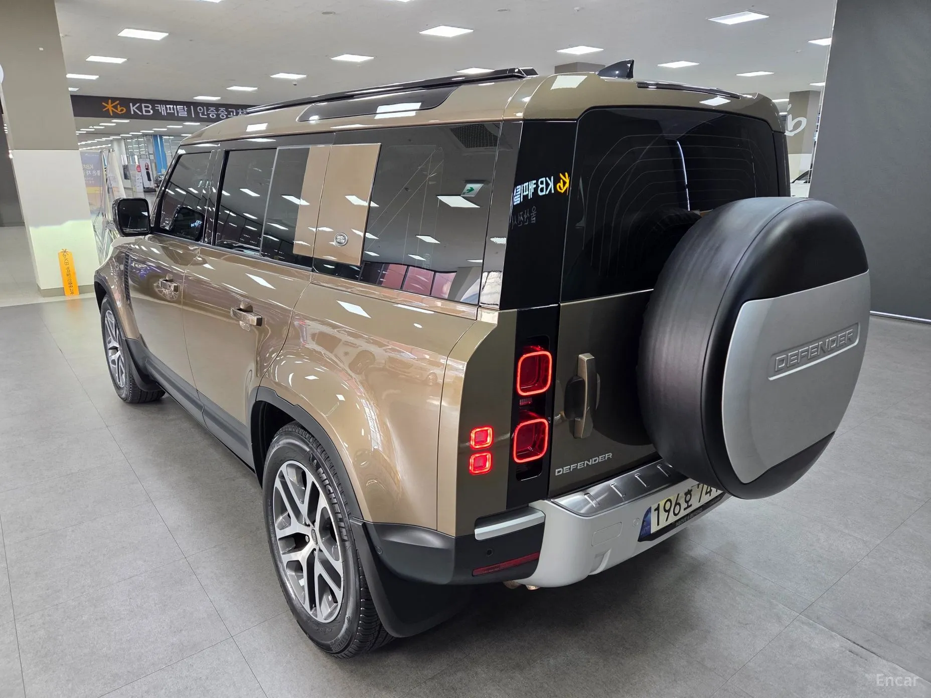 Land Rover Defender (L663) превью 2