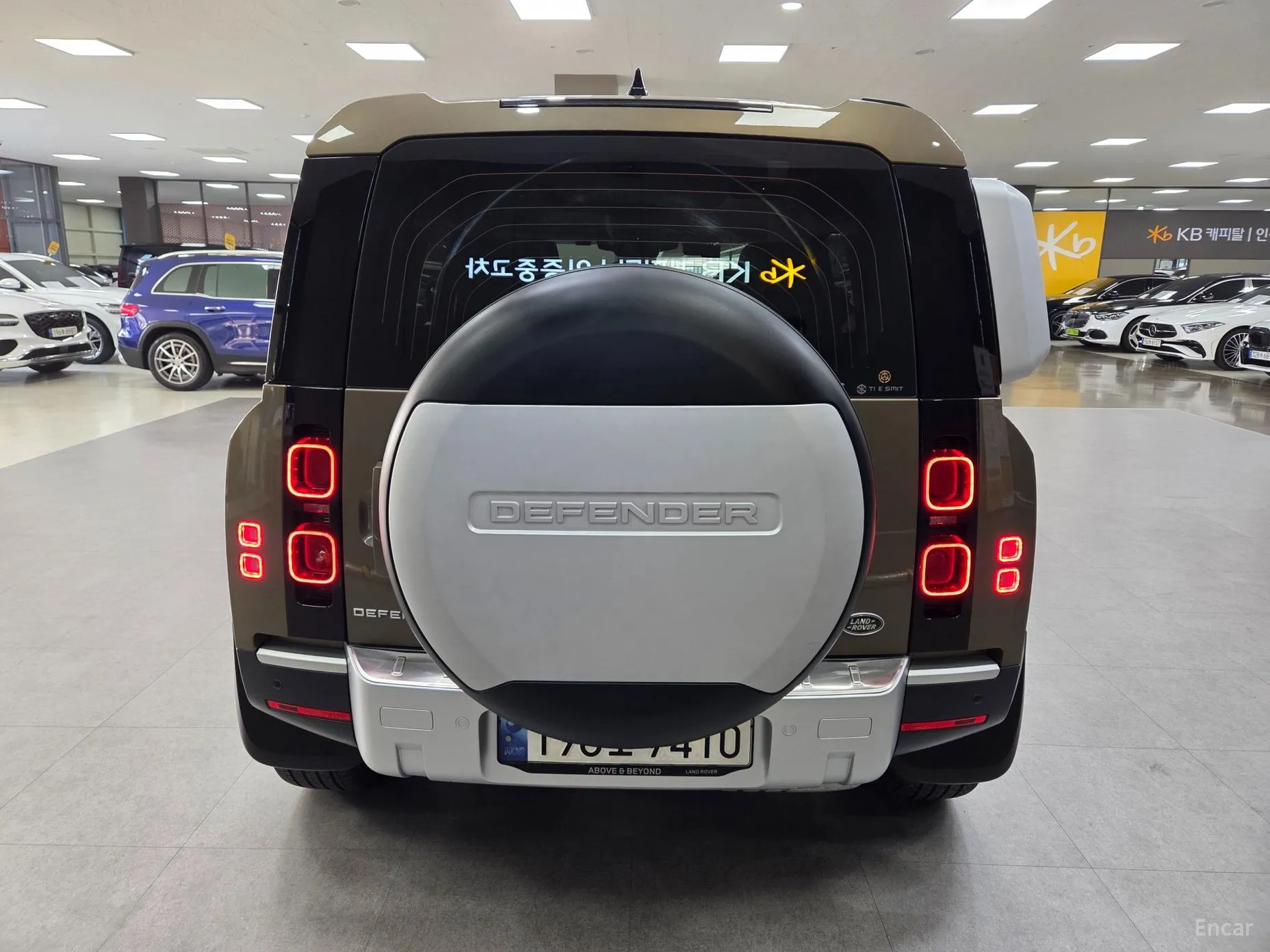 Land Rover Defender (L663) превью 4