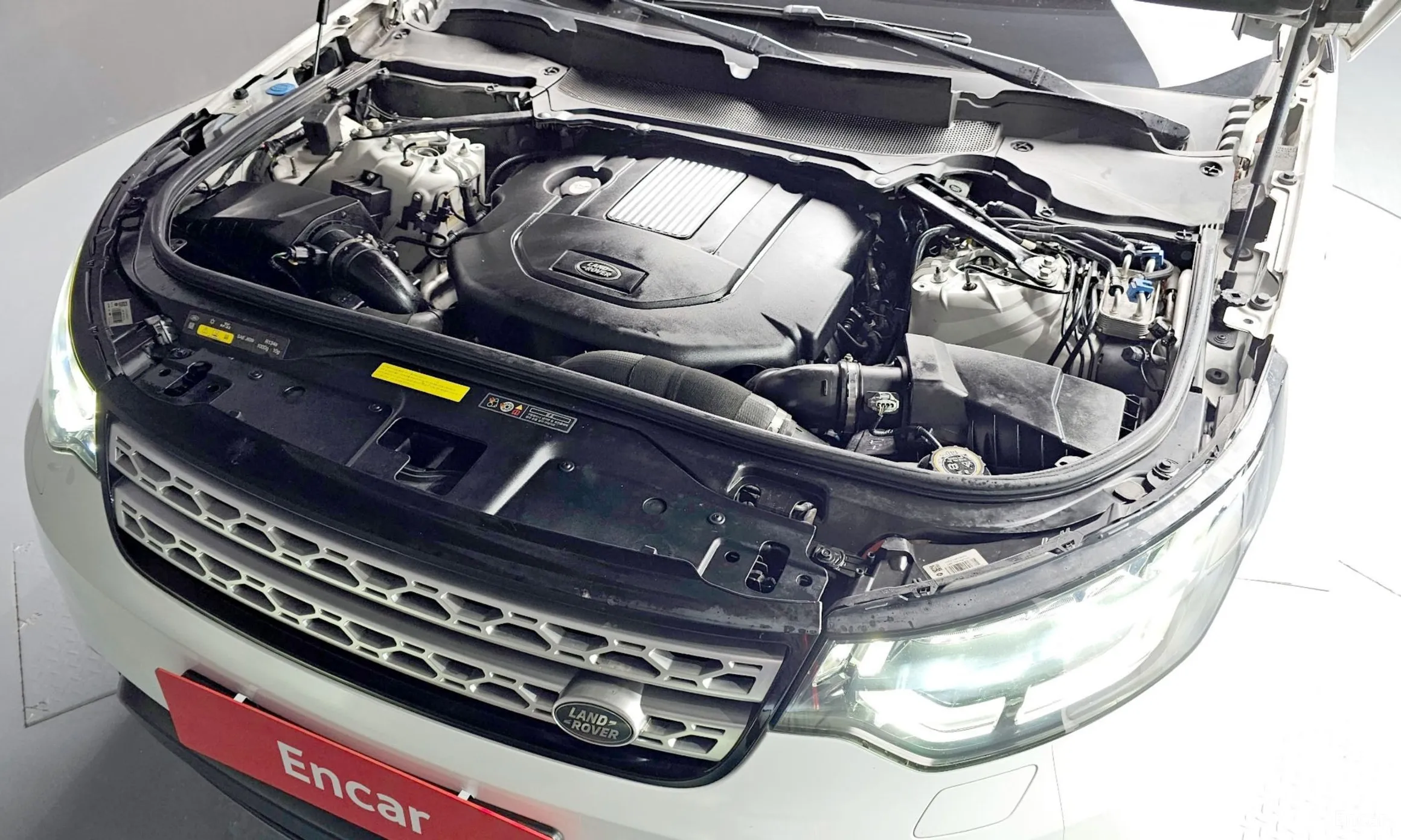 Land Rover Discovery 5 превью 6