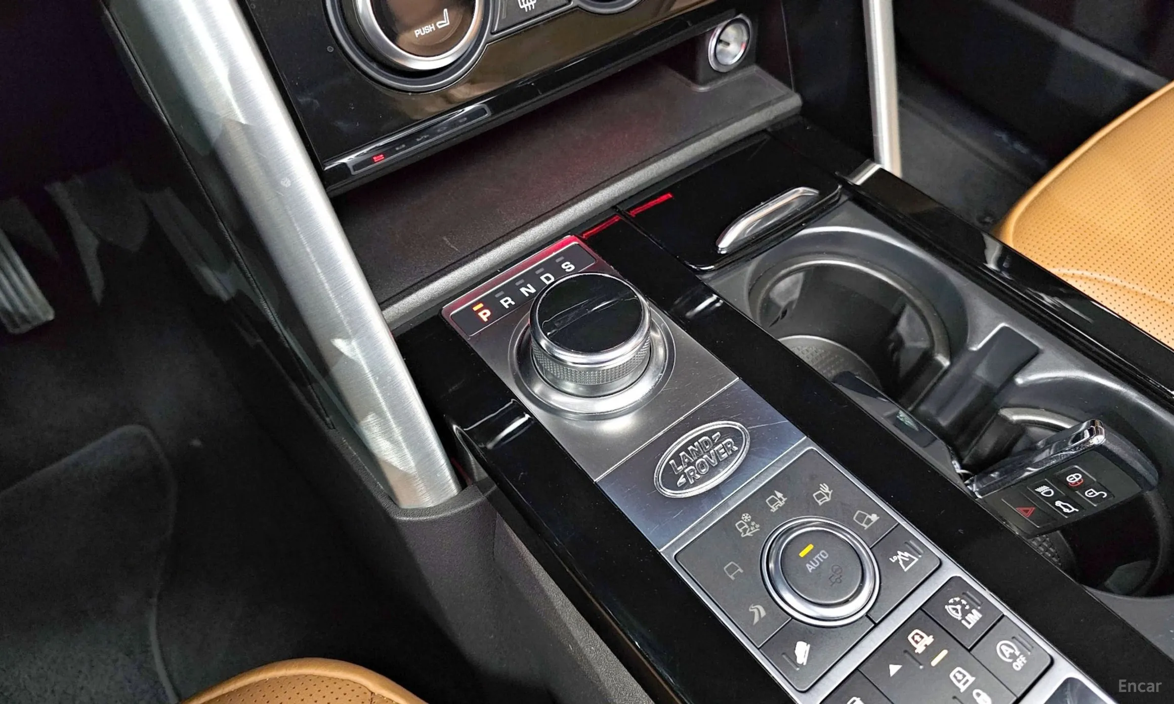 Land Rover Discovery 5 превью 9