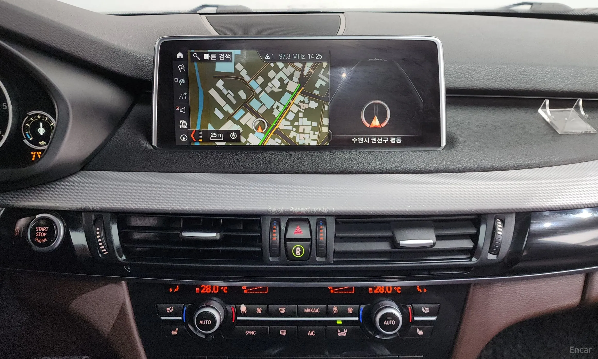 BMW X5 (F15) превью 14