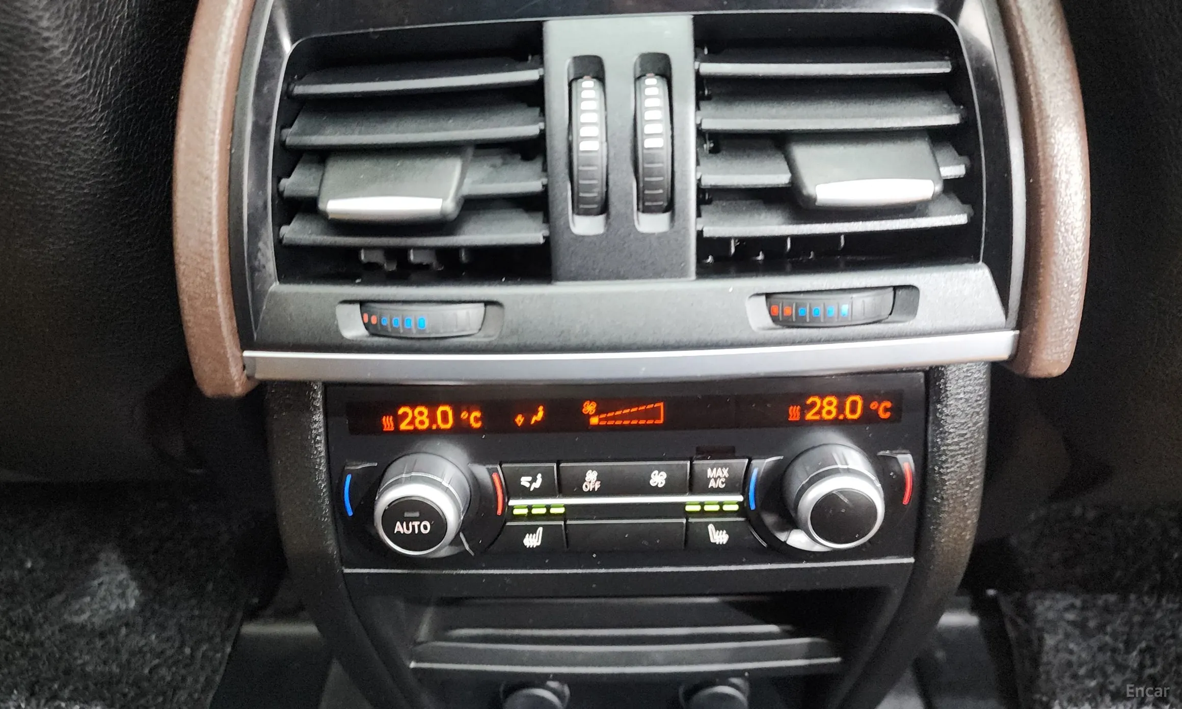 BMW X5 (F15) превью 19