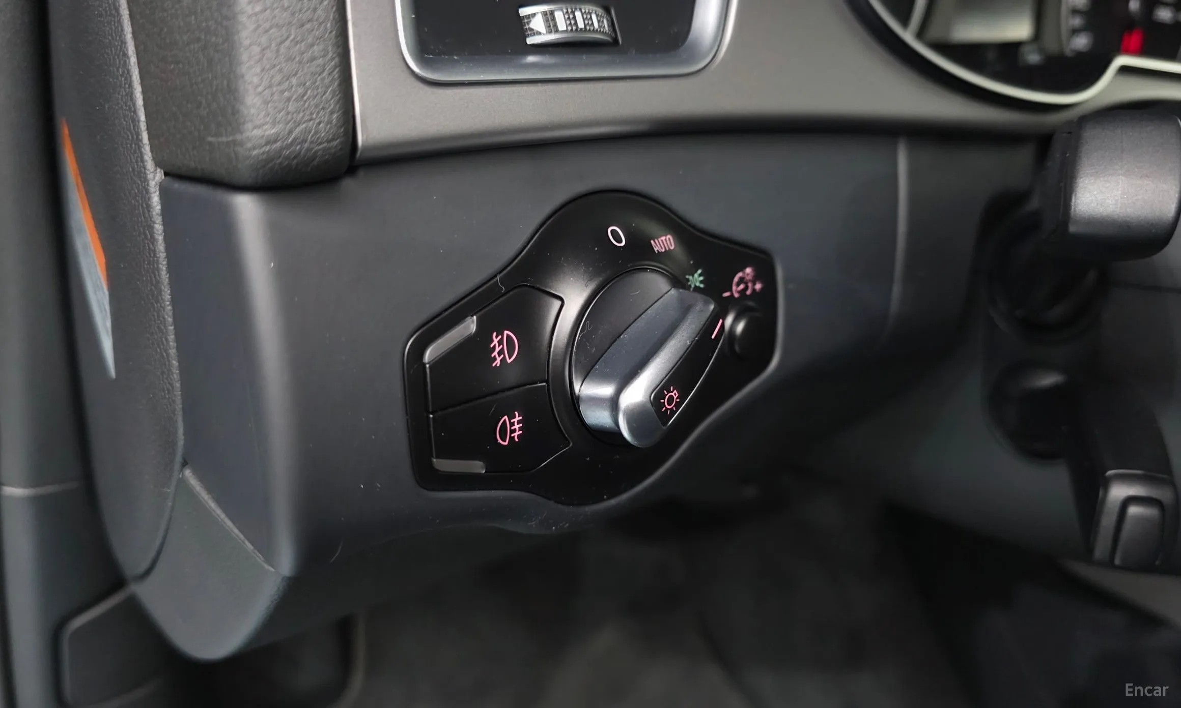 Audi New A4 превью 12