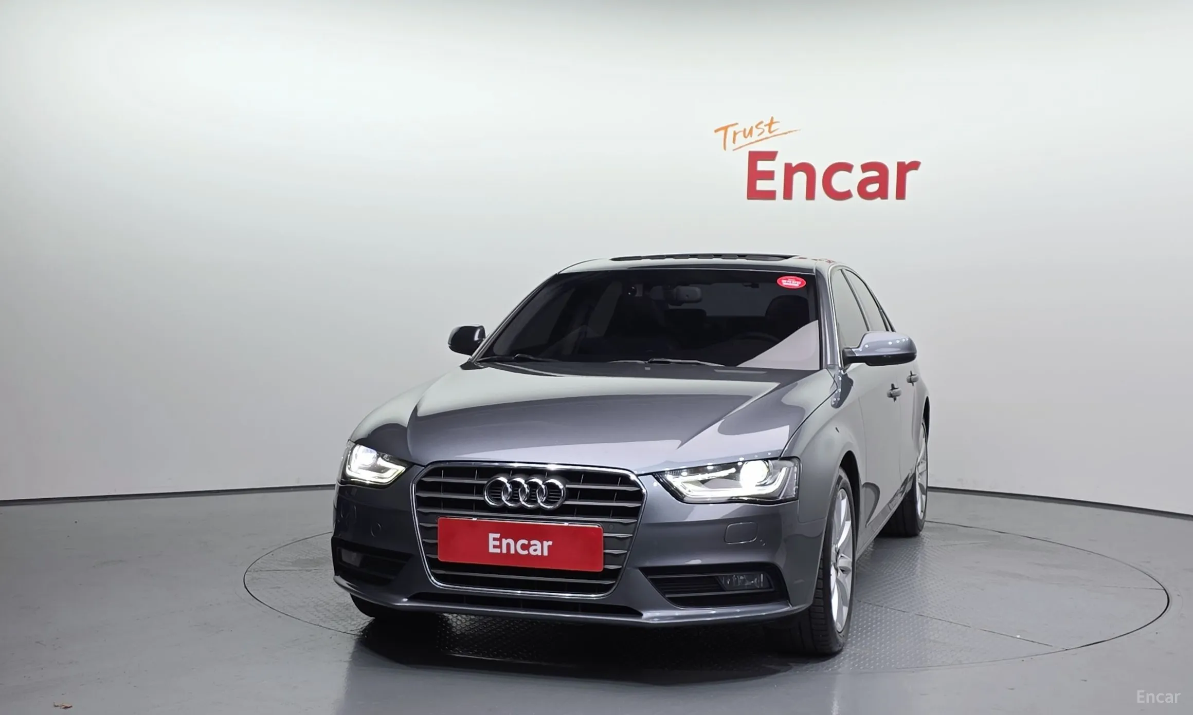 Audi New A4 превью 3