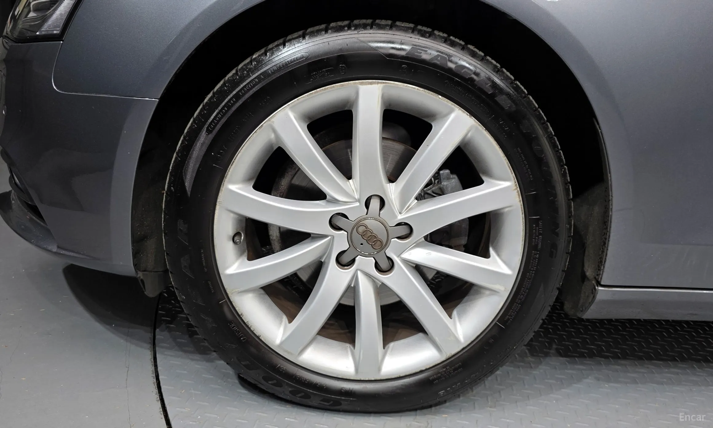 Audi New A4 превью 5