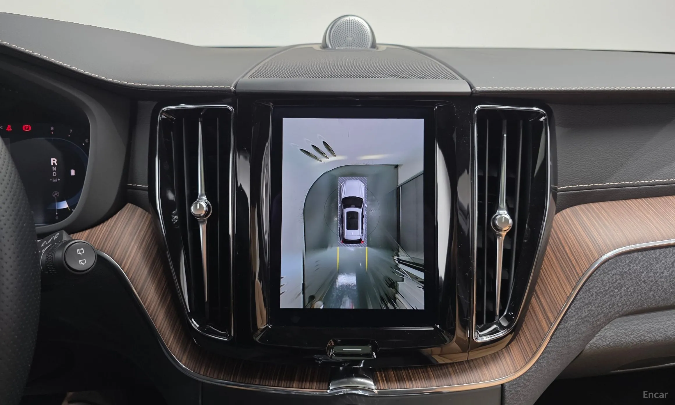 Volvo XC60 Gen 2 превью 14