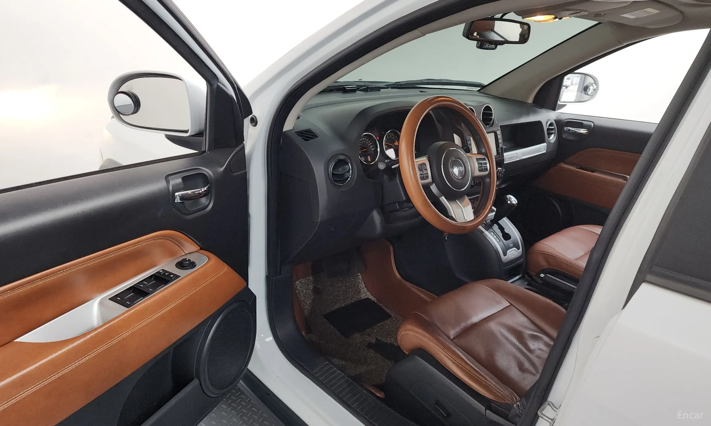 Jeep Compass превью 10