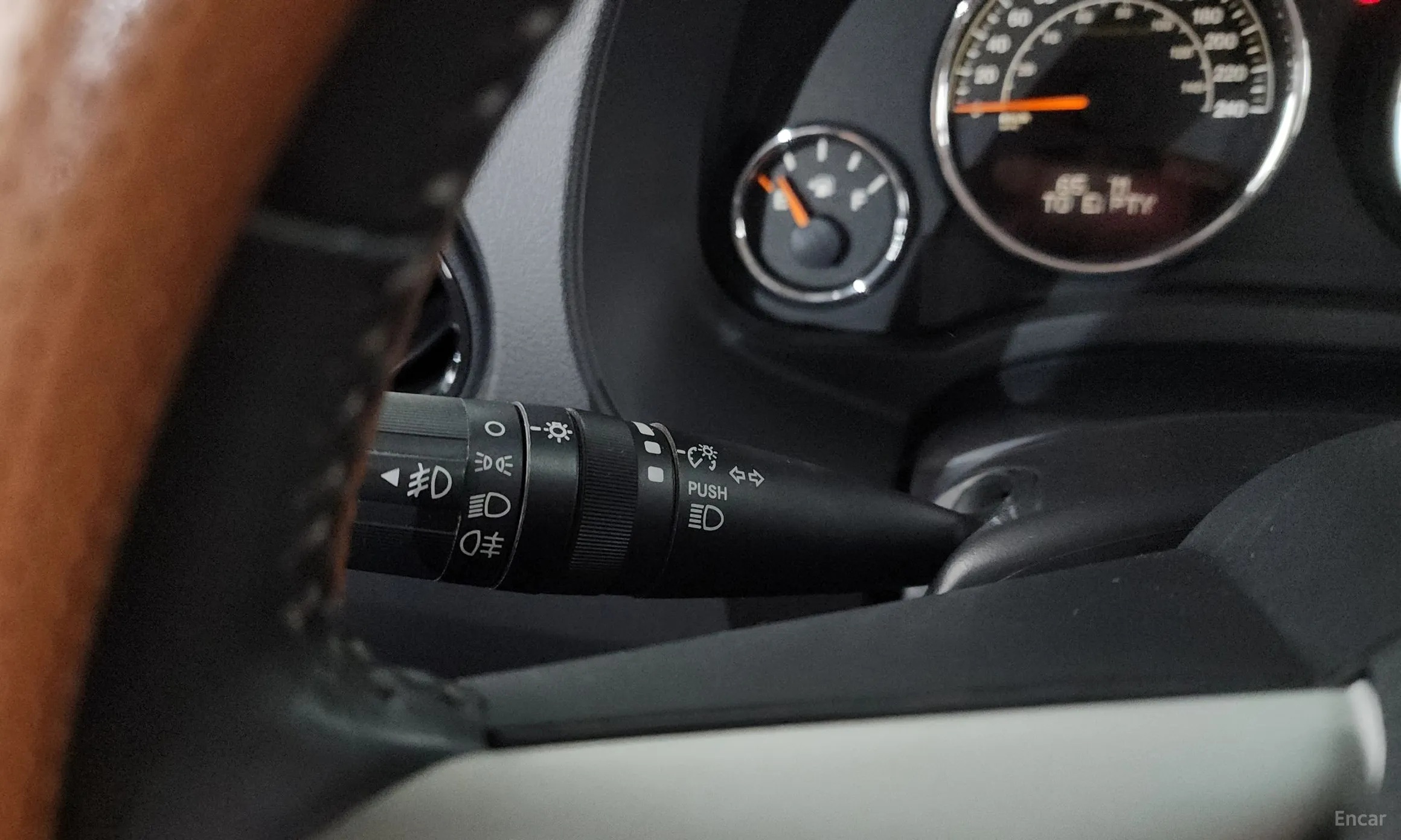 Jeep Compass превью 14