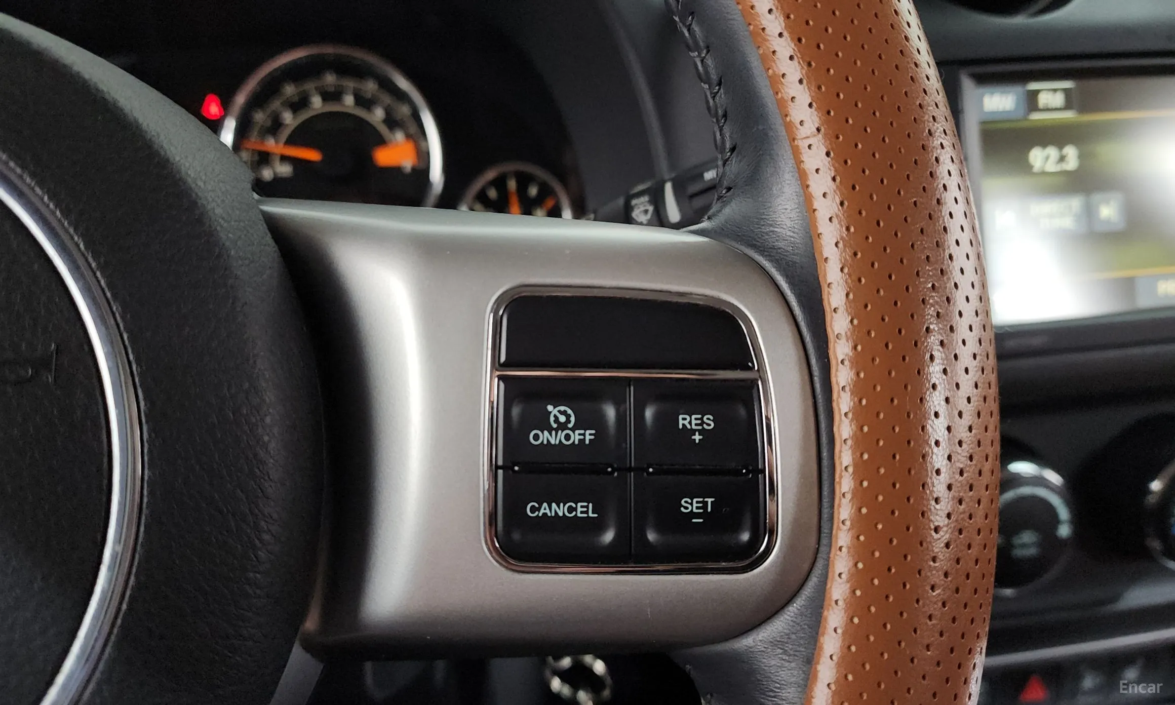 Jeep Compass превью 15