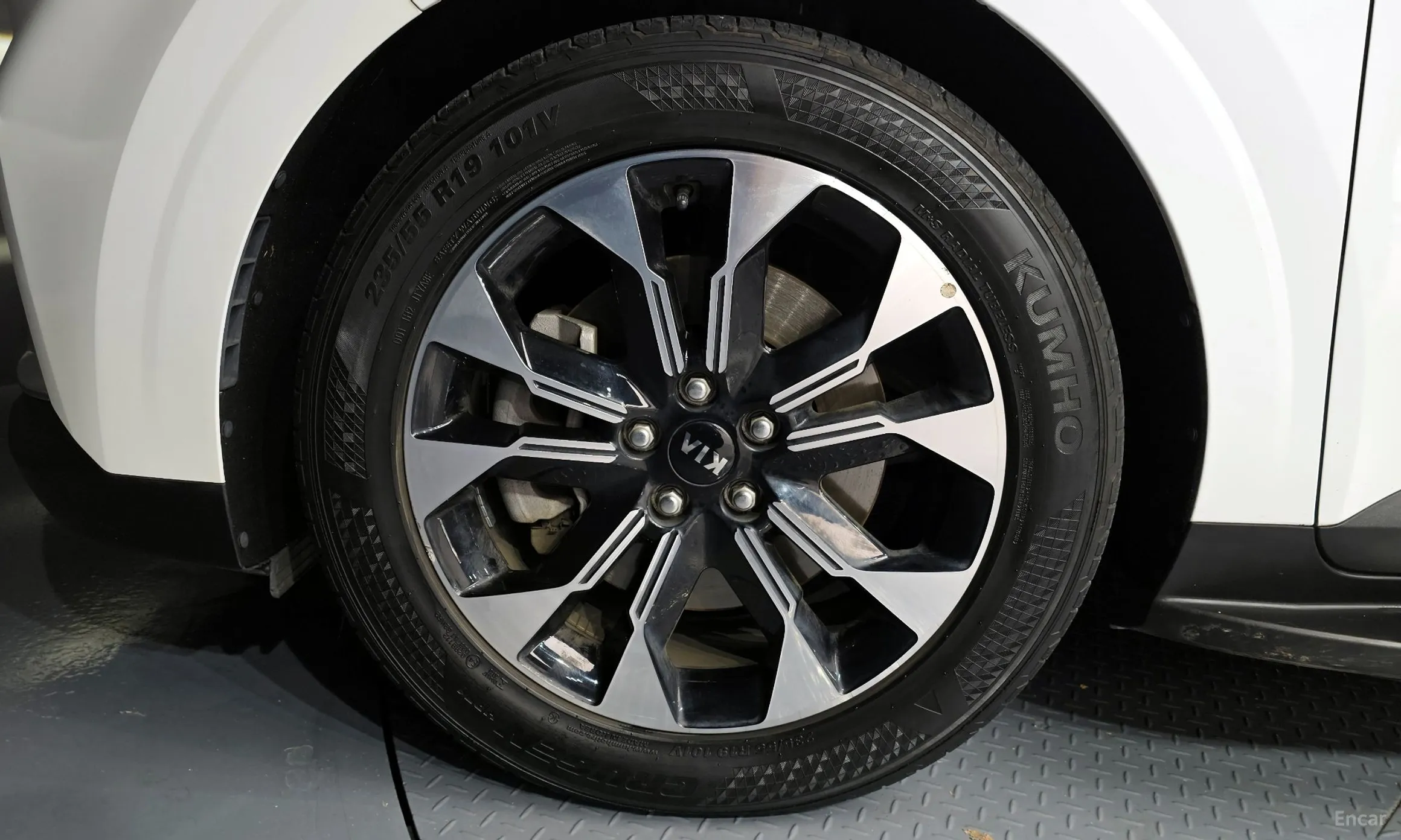 Kia Carnival Gen 4 превью 5