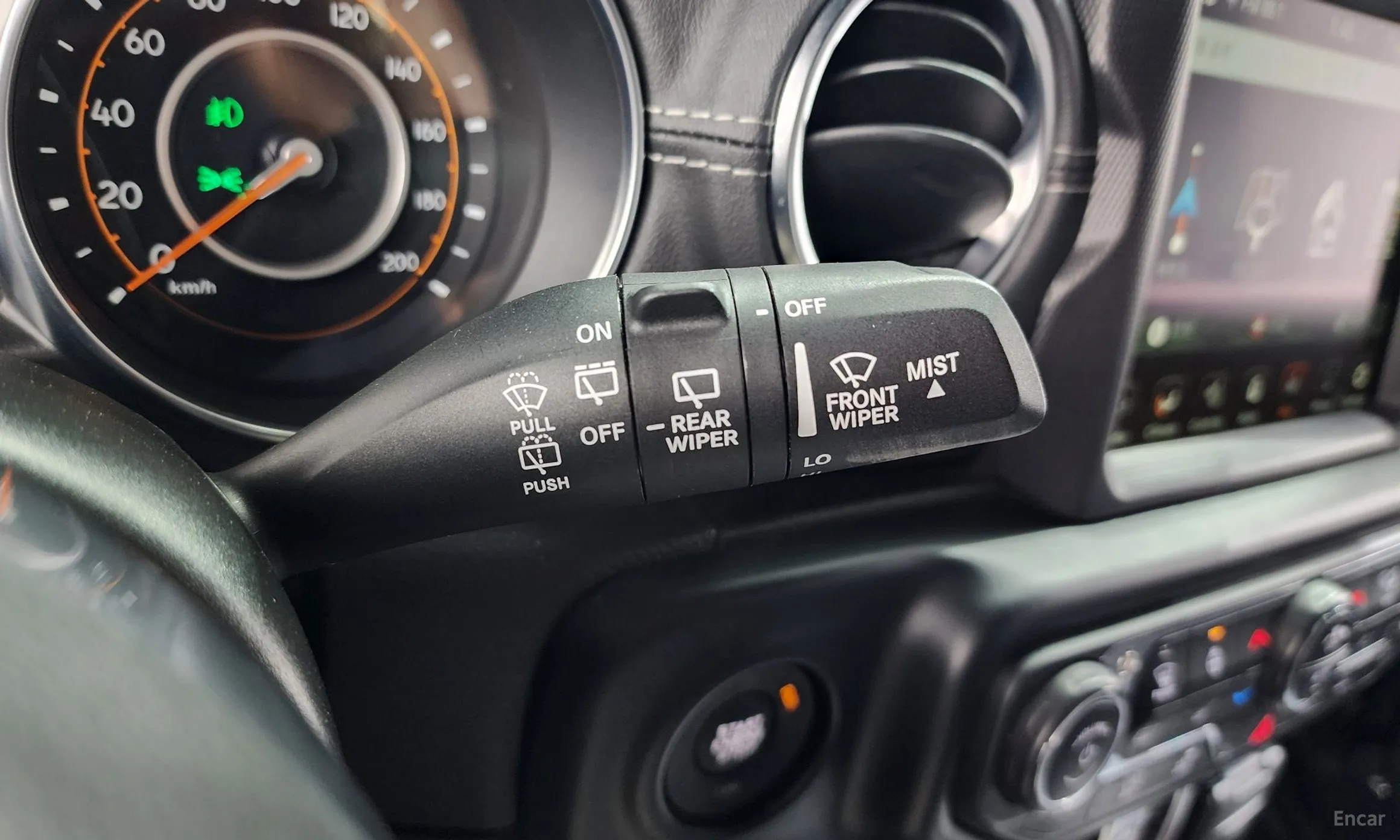 Jeep Wrangler (JL) превью 18