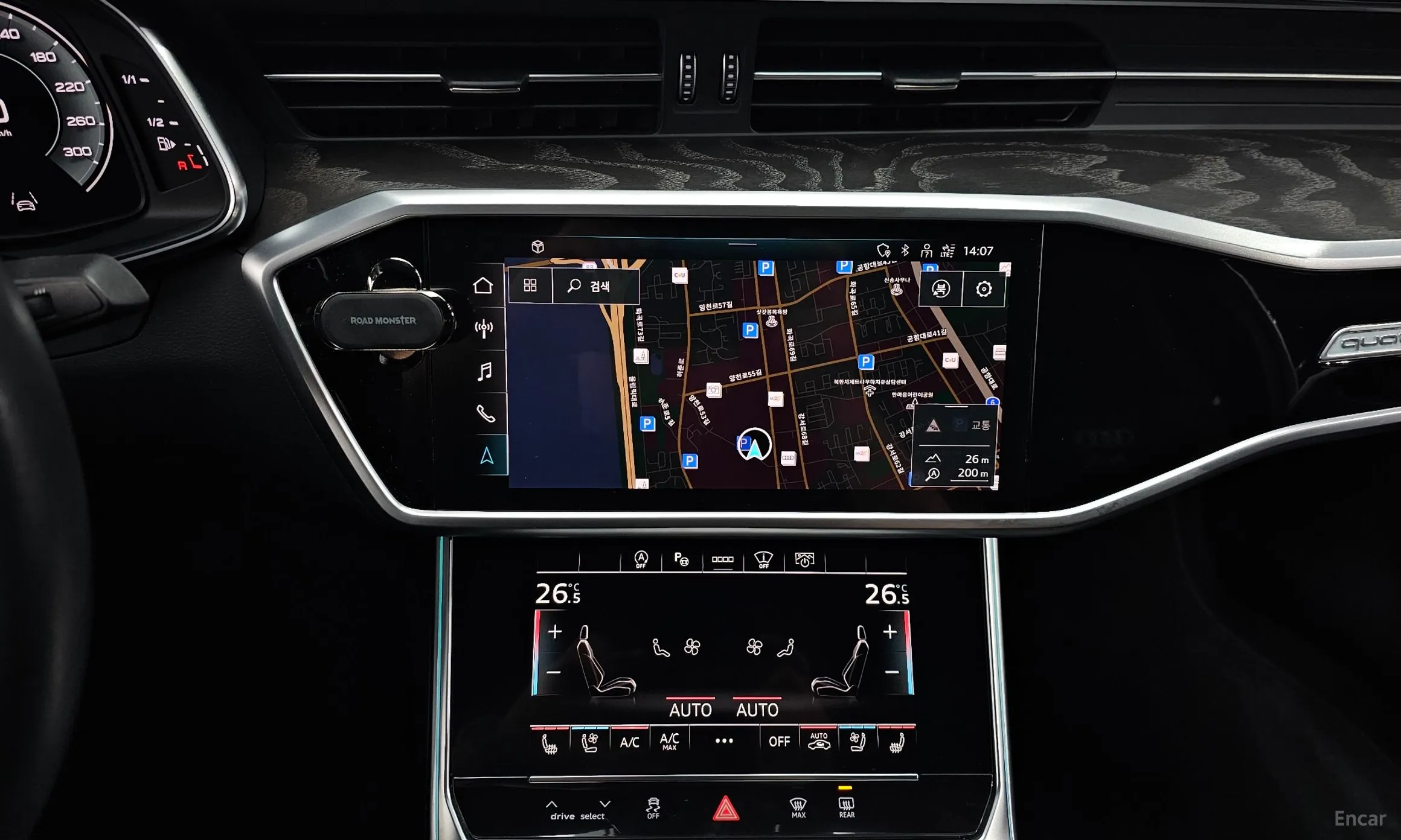 Audi A6 (C8) превью 14