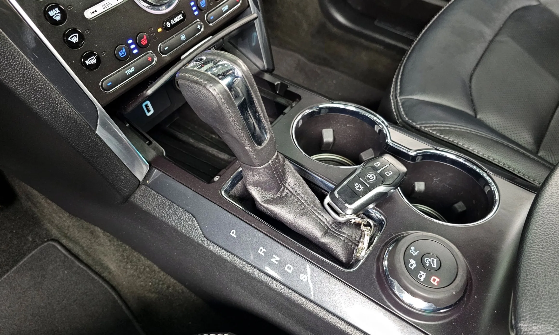 Ford Explorer превью 9