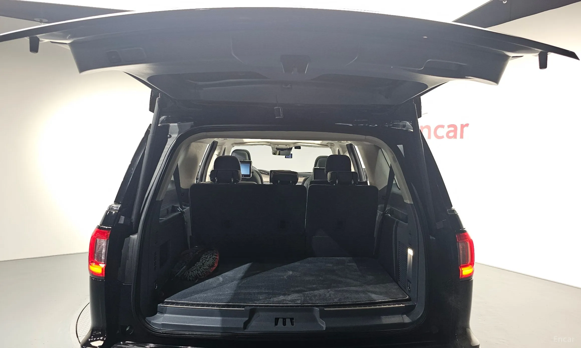 Lincoln Navigator 4th generation превью 20