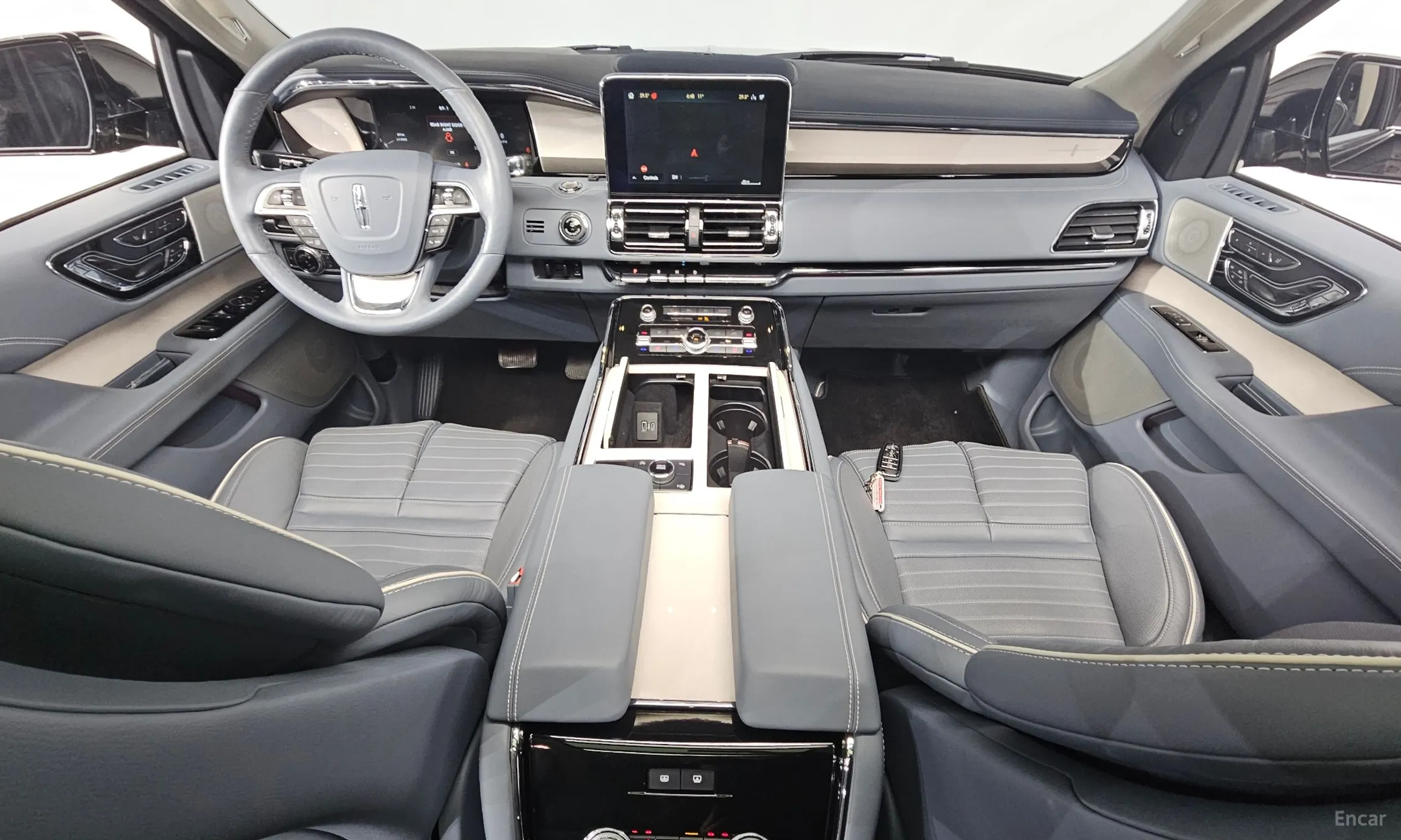 Lincoln Navigator 4th generation превью 7
