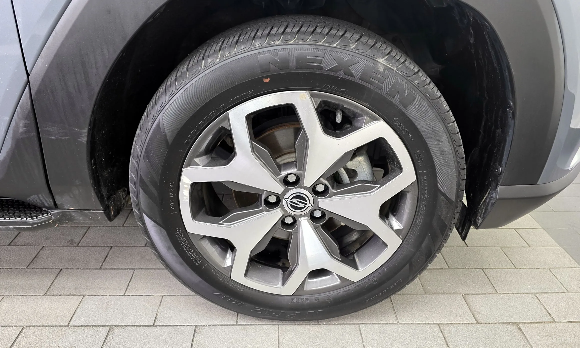 KG Mobility (SsangYong) Torres превью 5