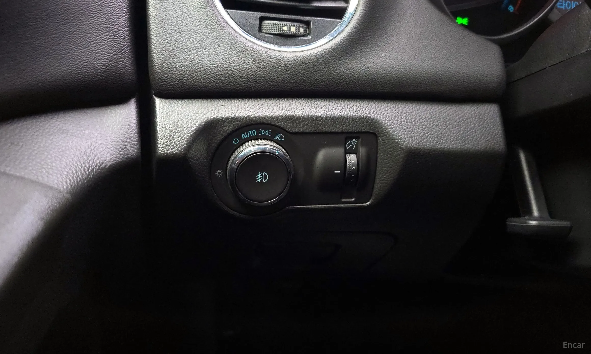 Chevrolet (GM Daewoo) Cruze превью 17