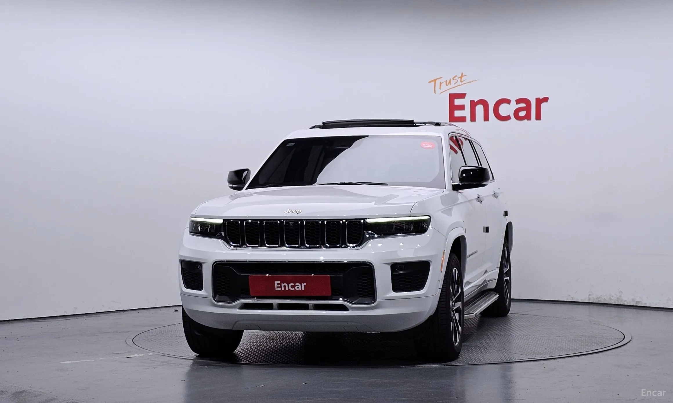 Jeep Grand Cherokee (WL) превью 3
