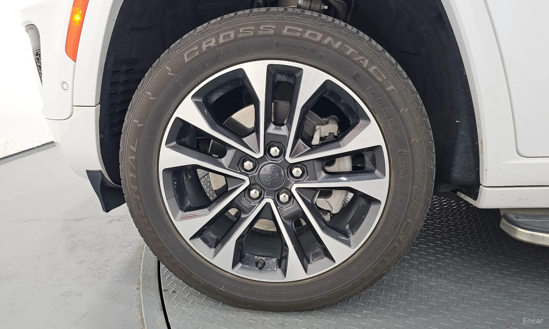 Jeep Grand Cherokee (WL) превью 5