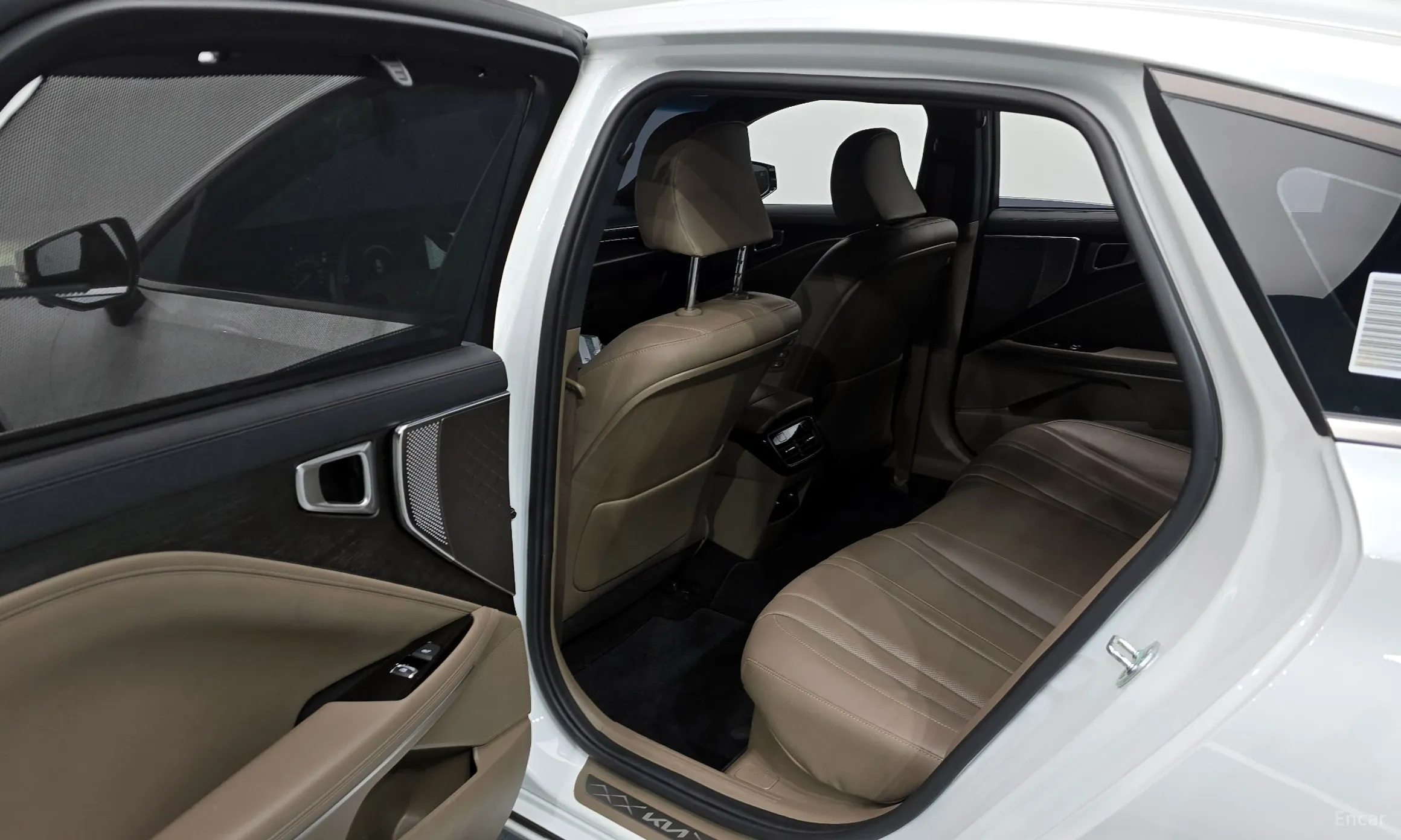 Kia K8 Hybrid превью 12