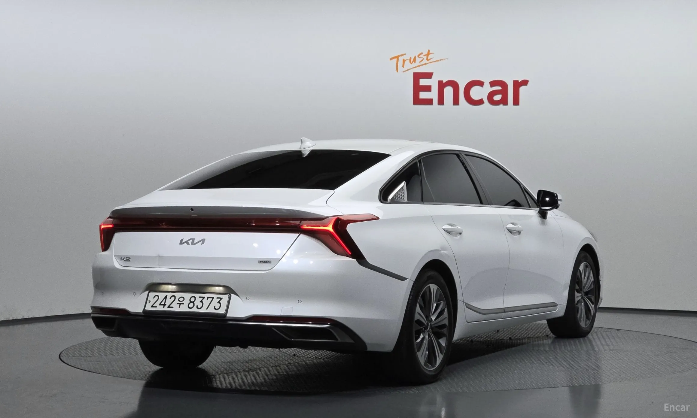 Kia K8 Hybrid