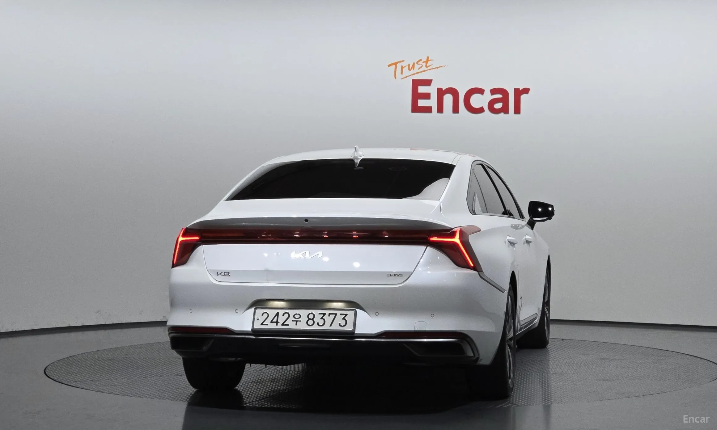 Kia K8 Hybrid превью 4