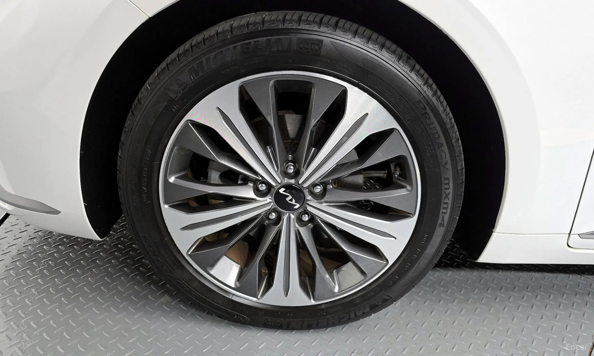 Kia K8 Hybrid превью 5
