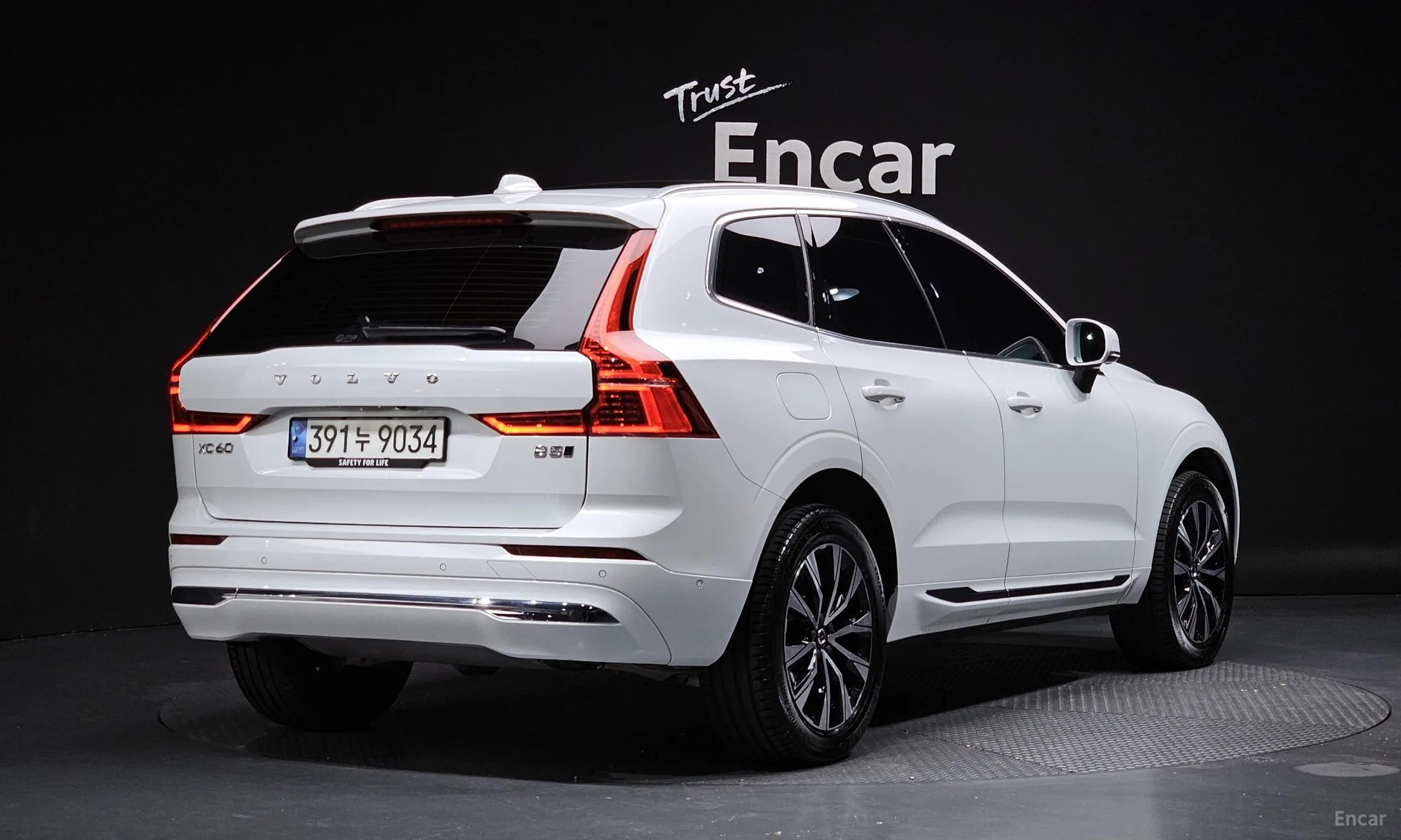 Volvo XC60 Gen 2 превью 2