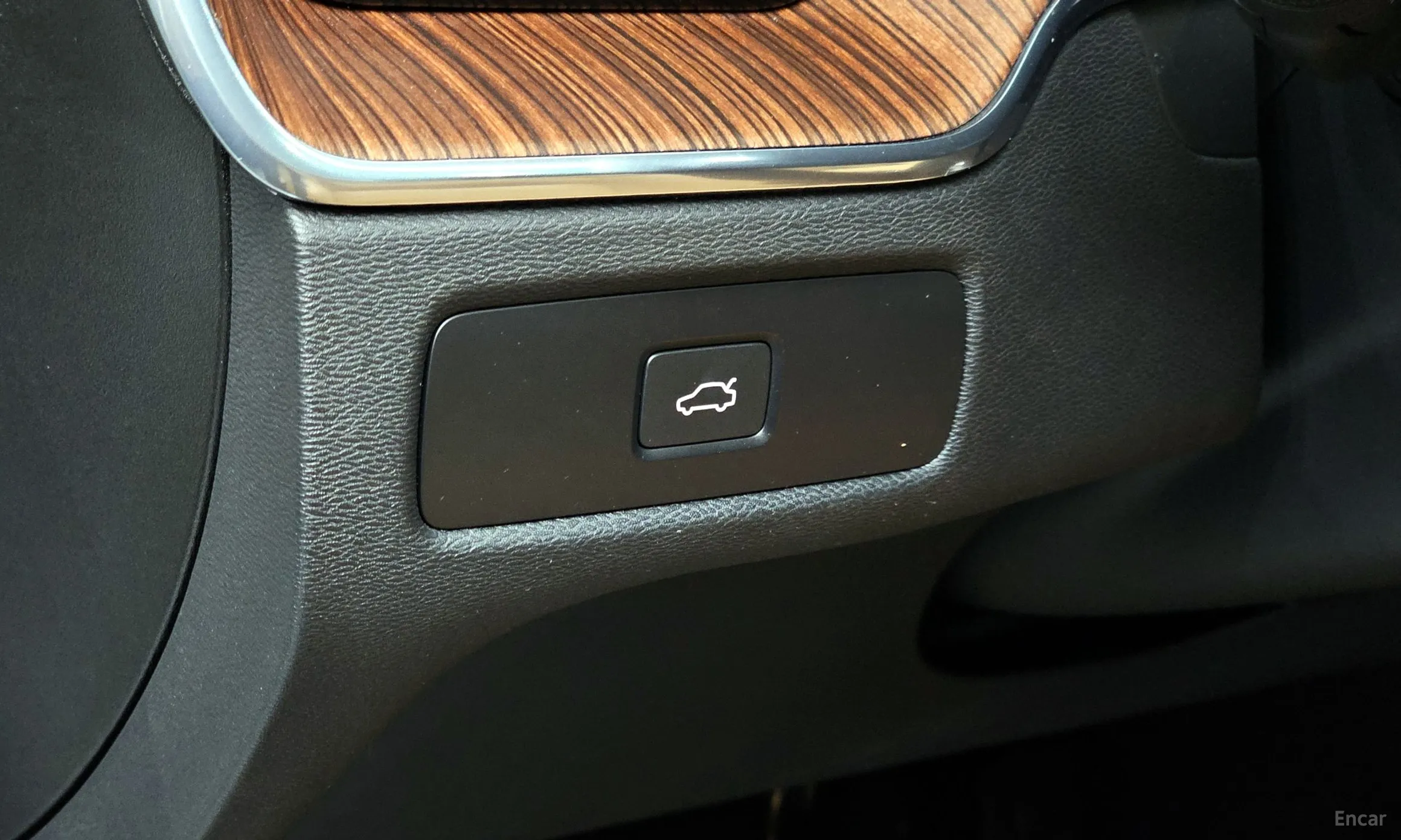 Volvo XC60 Gen 2 превью 16