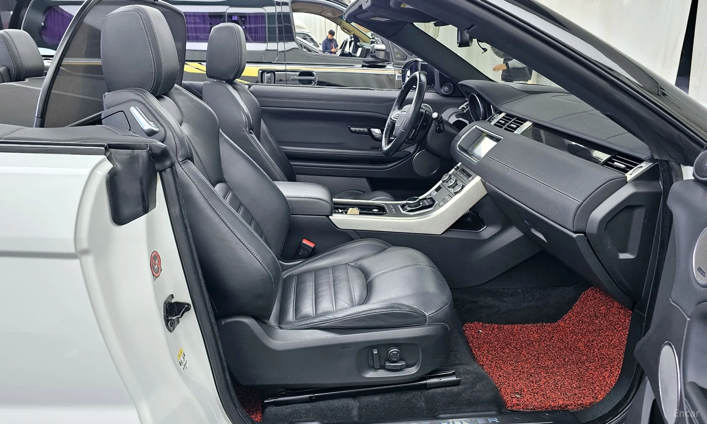 Land Rover Range Rover Evoque превью 11