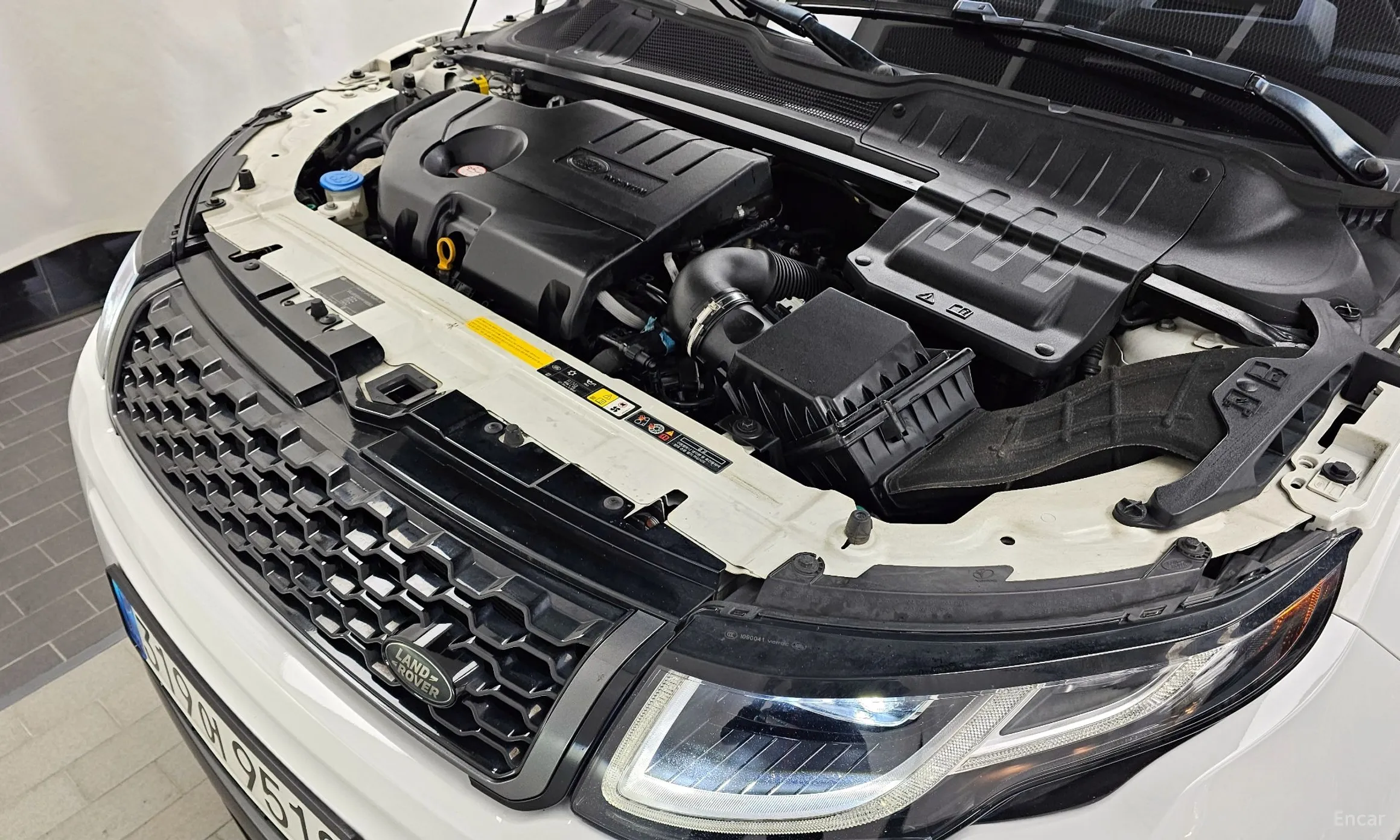 Land Rover Range Rover Evoque превью 6
