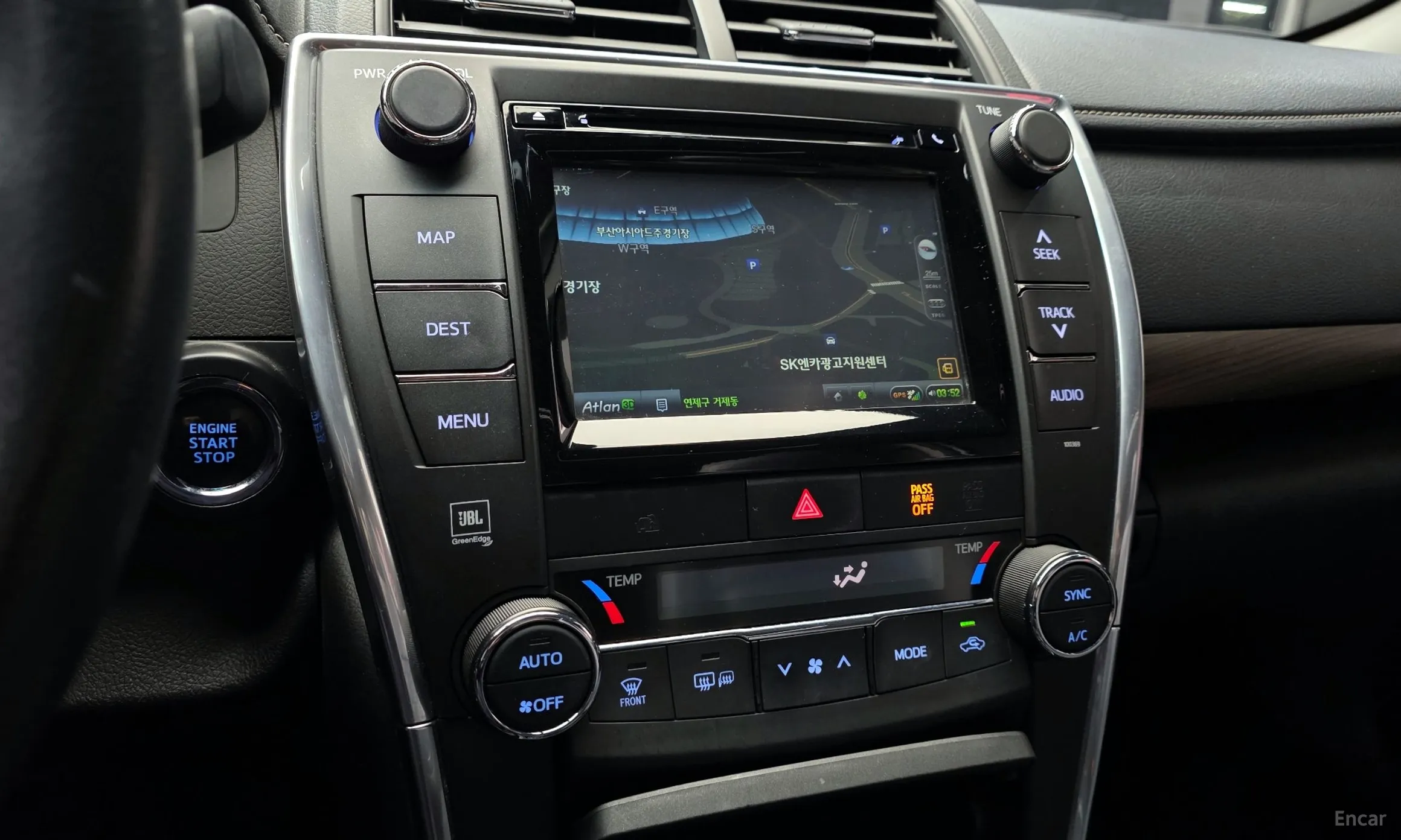 Toyota New Camry превью 14