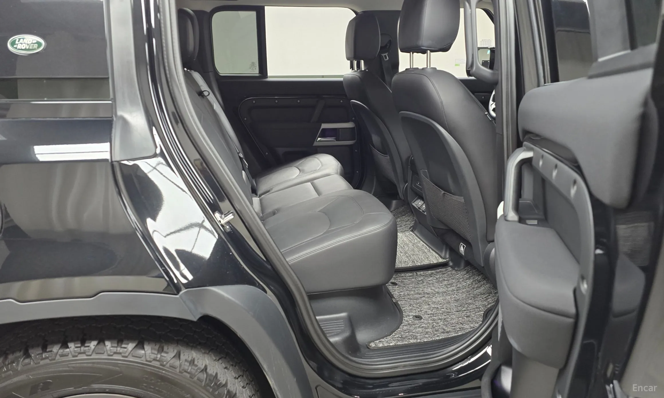 Land Rover Defender (L663) превью 12
