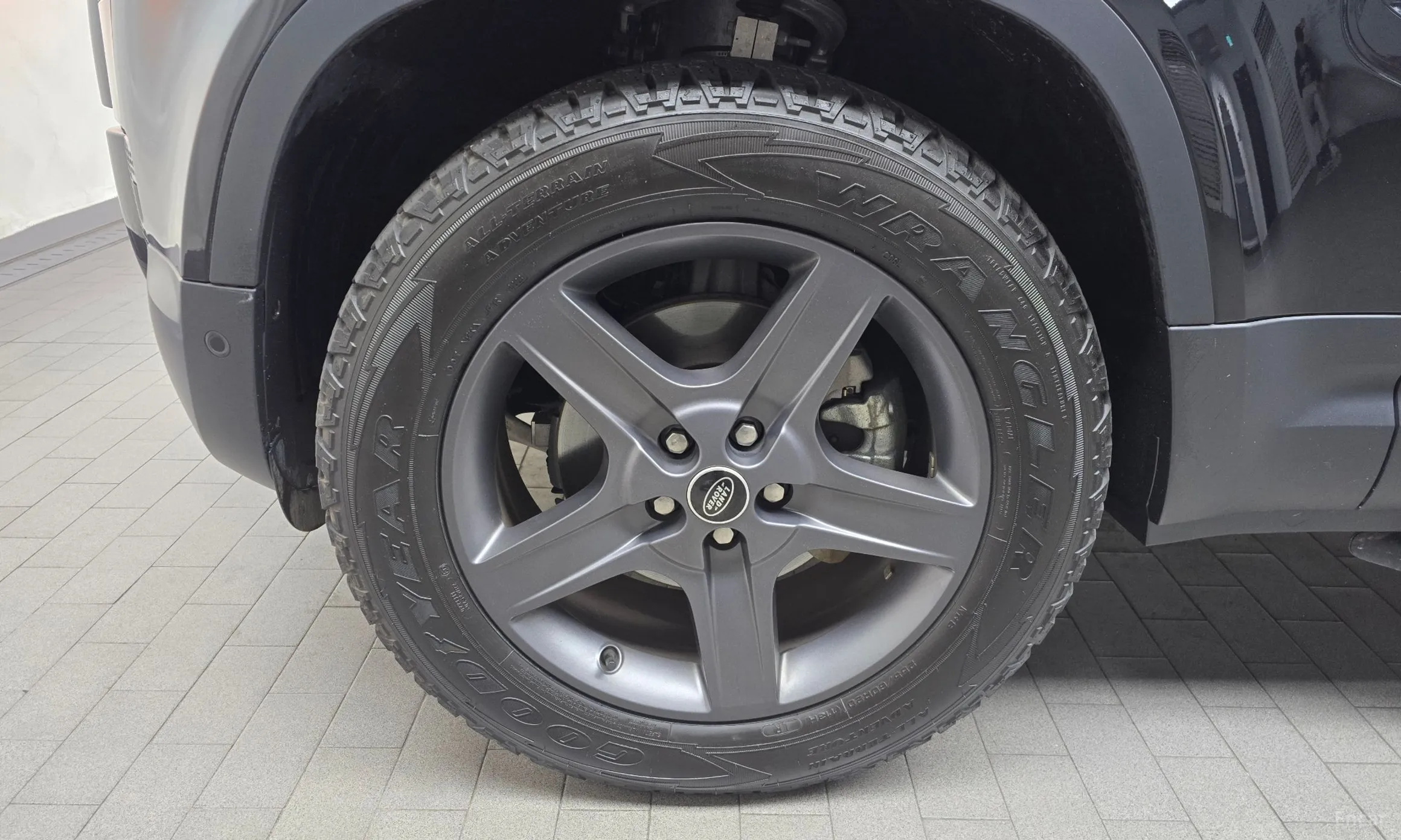 Land Rover Defender (L663) превью 5