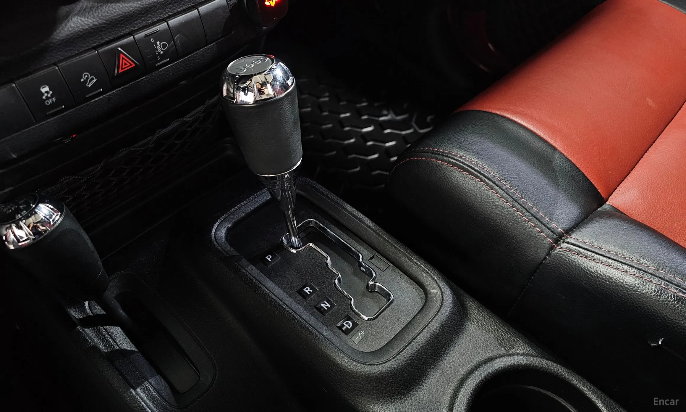Jeep Wrangler (JK) превью 9
