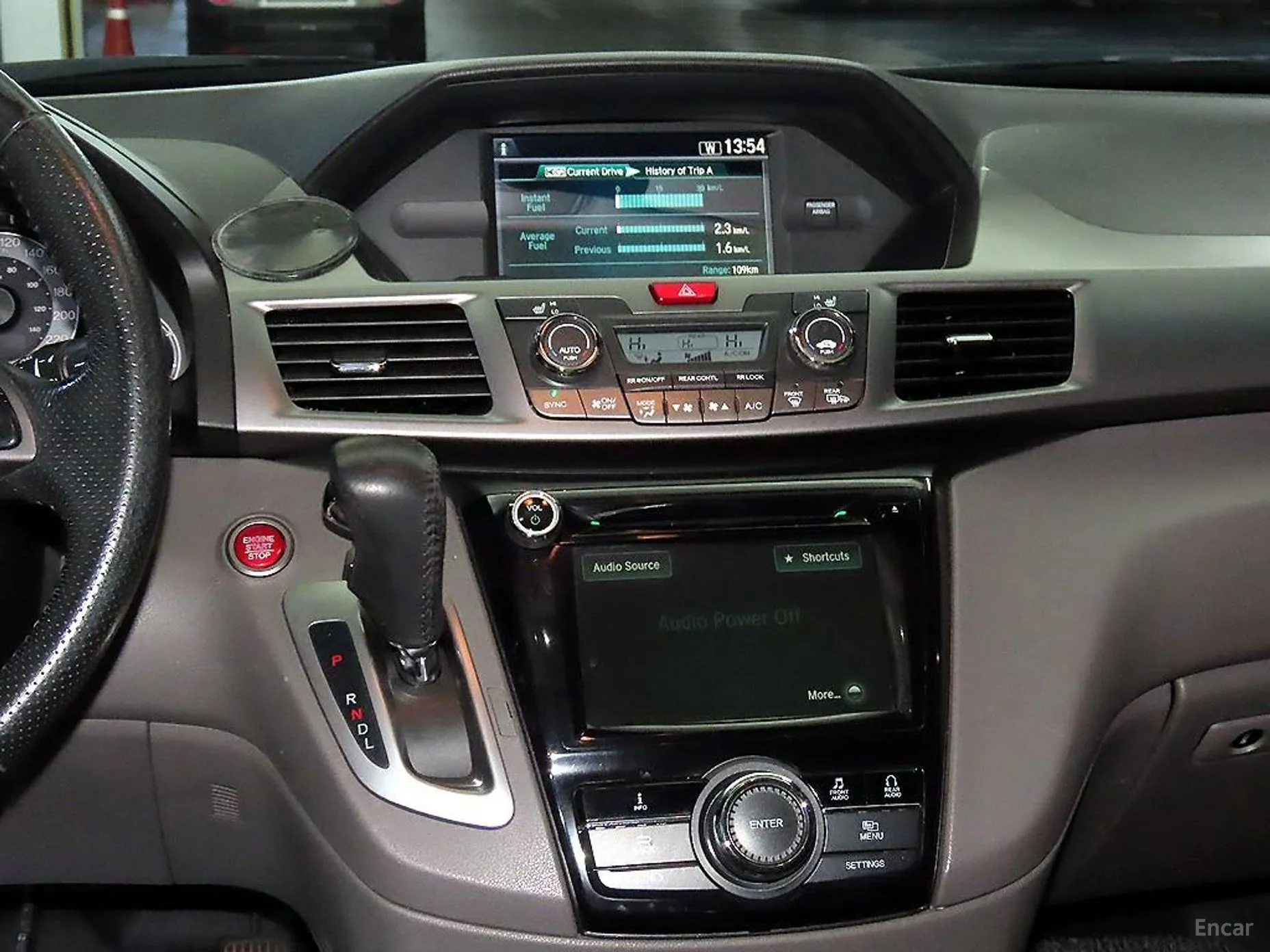 Honda Odyssey превью 11