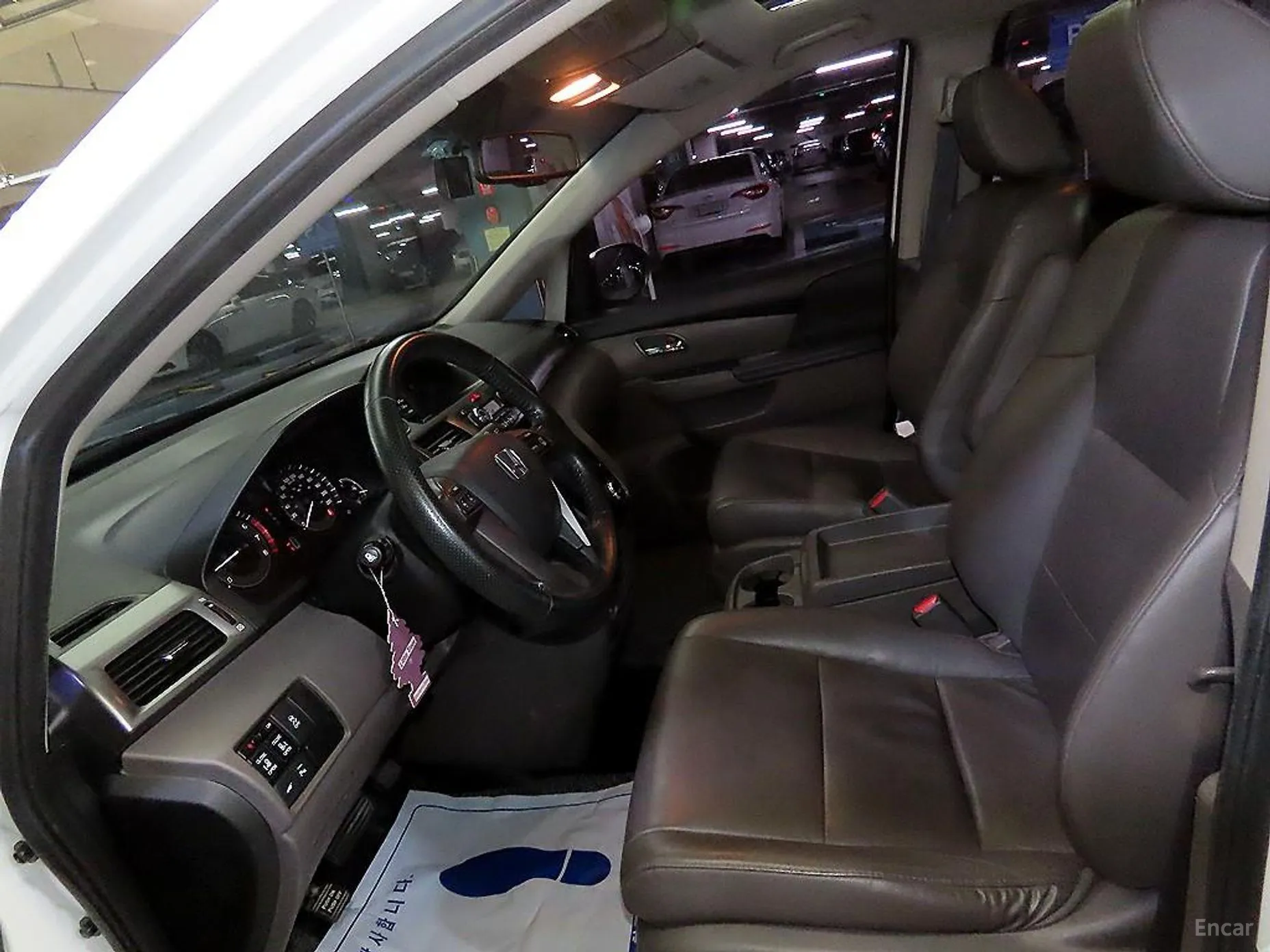 Honda Odyssey превью 6