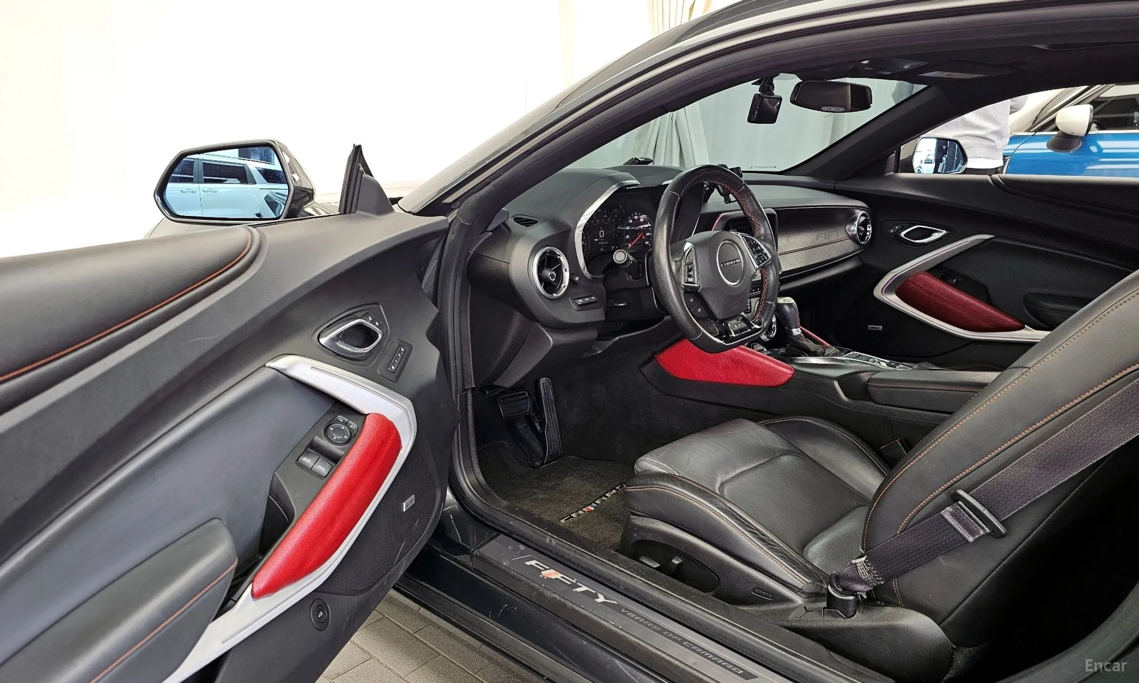 Chevrolet Camaro превью 10