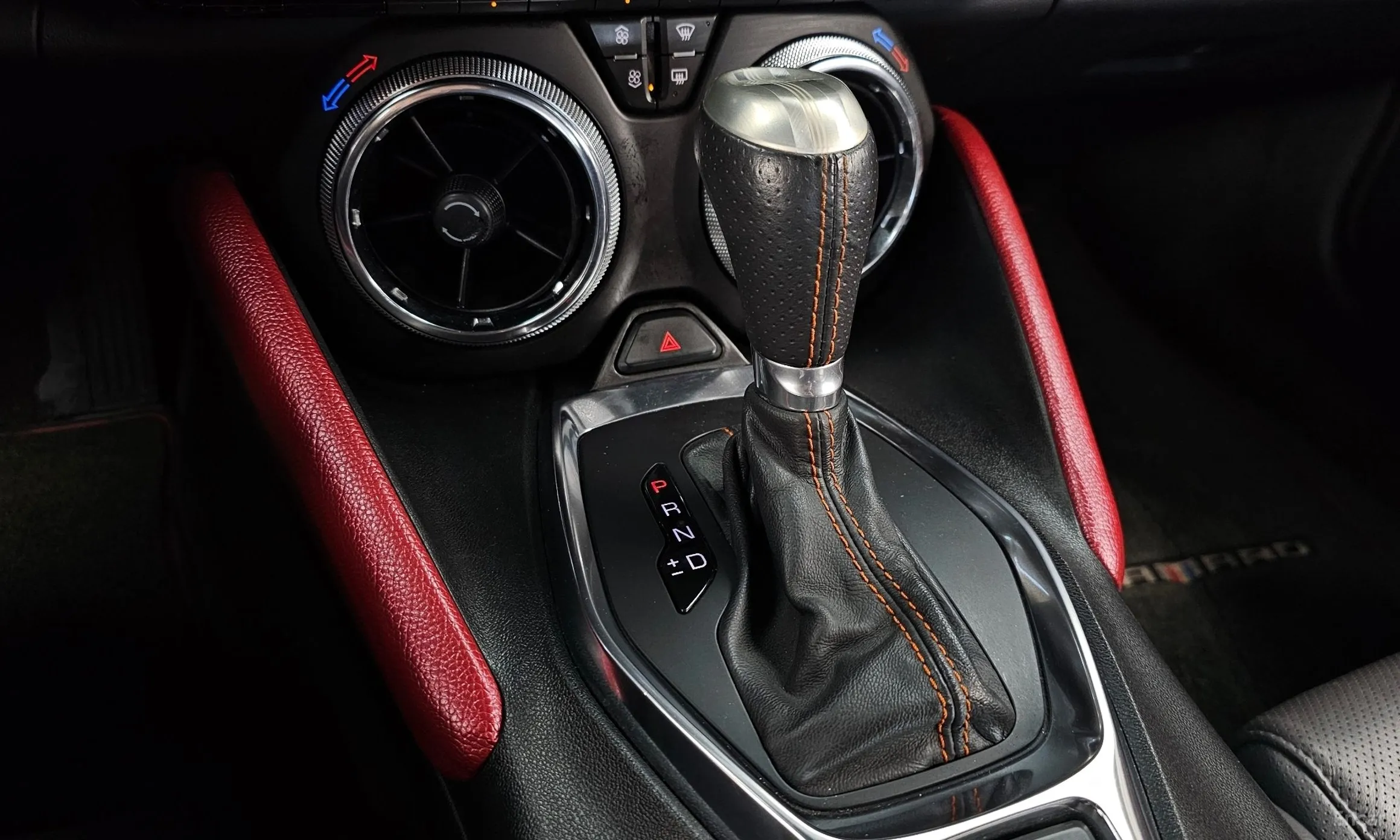 Chevrolet Camaro превью 9